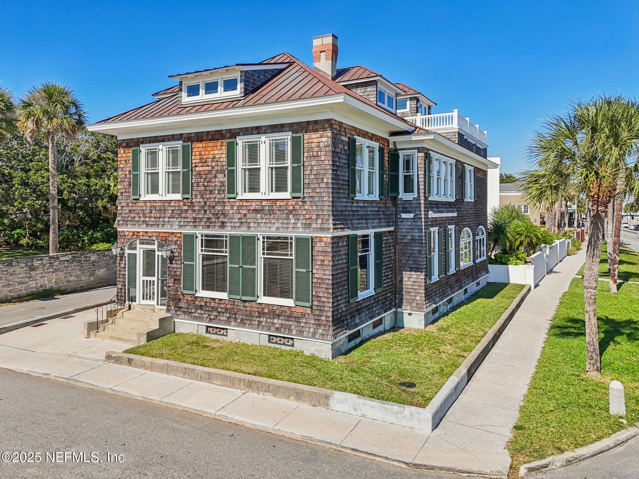 178 Avenida Menendez — photo