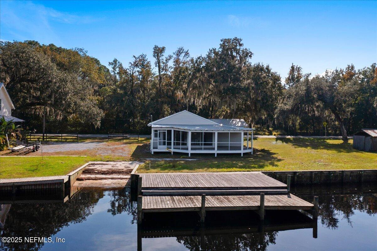 13555 County Road 13 N — photo