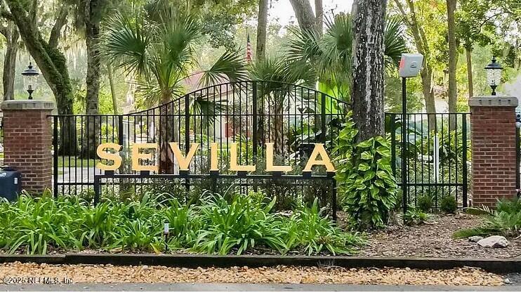 1820 Sevilla Boulevard 110 — photo