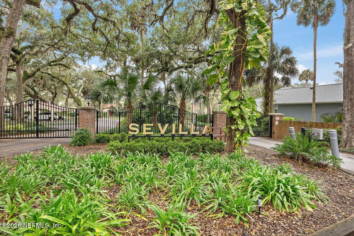 1810 Sevilla Boulevard 310 — photo
