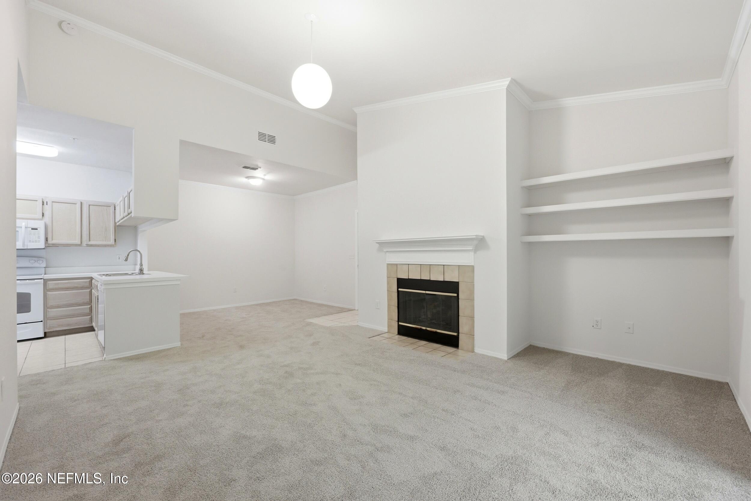 170 Veracruz Drive 334 — photo