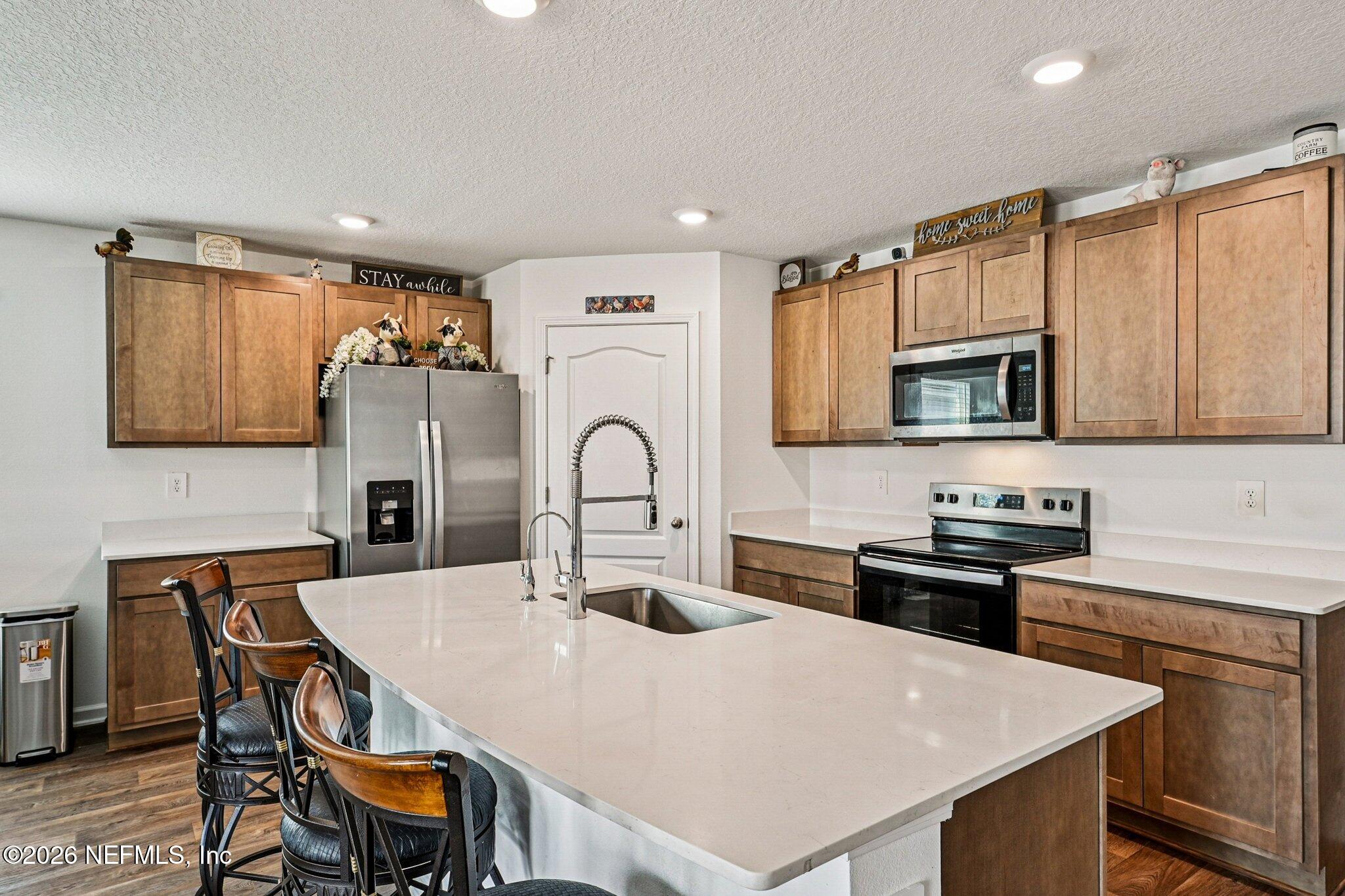 2250 Spider Lily Lane — photo