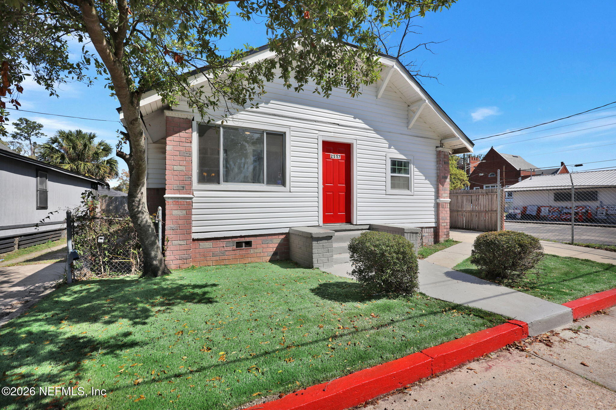 2517 Orion Street — photo