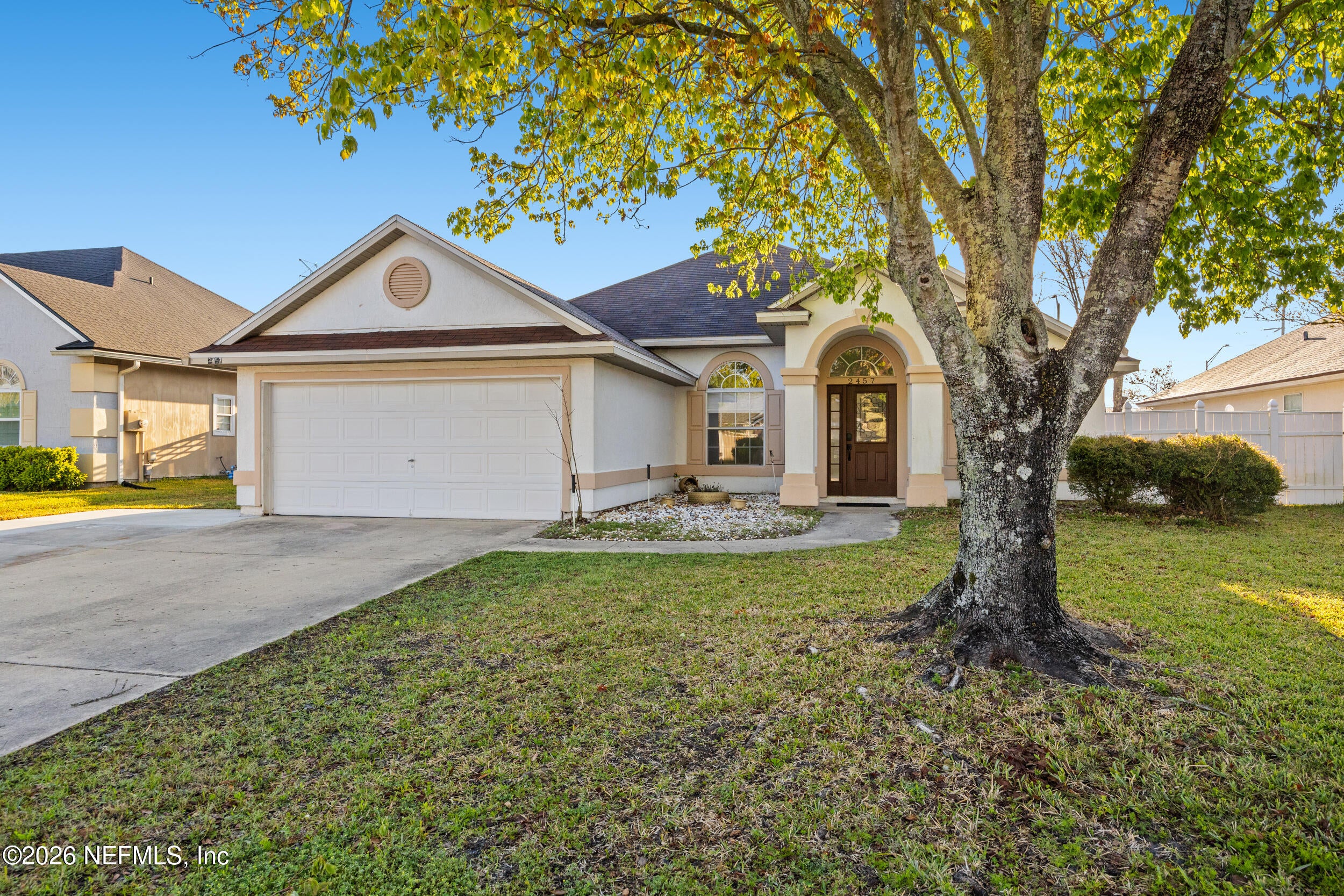 2457 Brook Park Way — photo