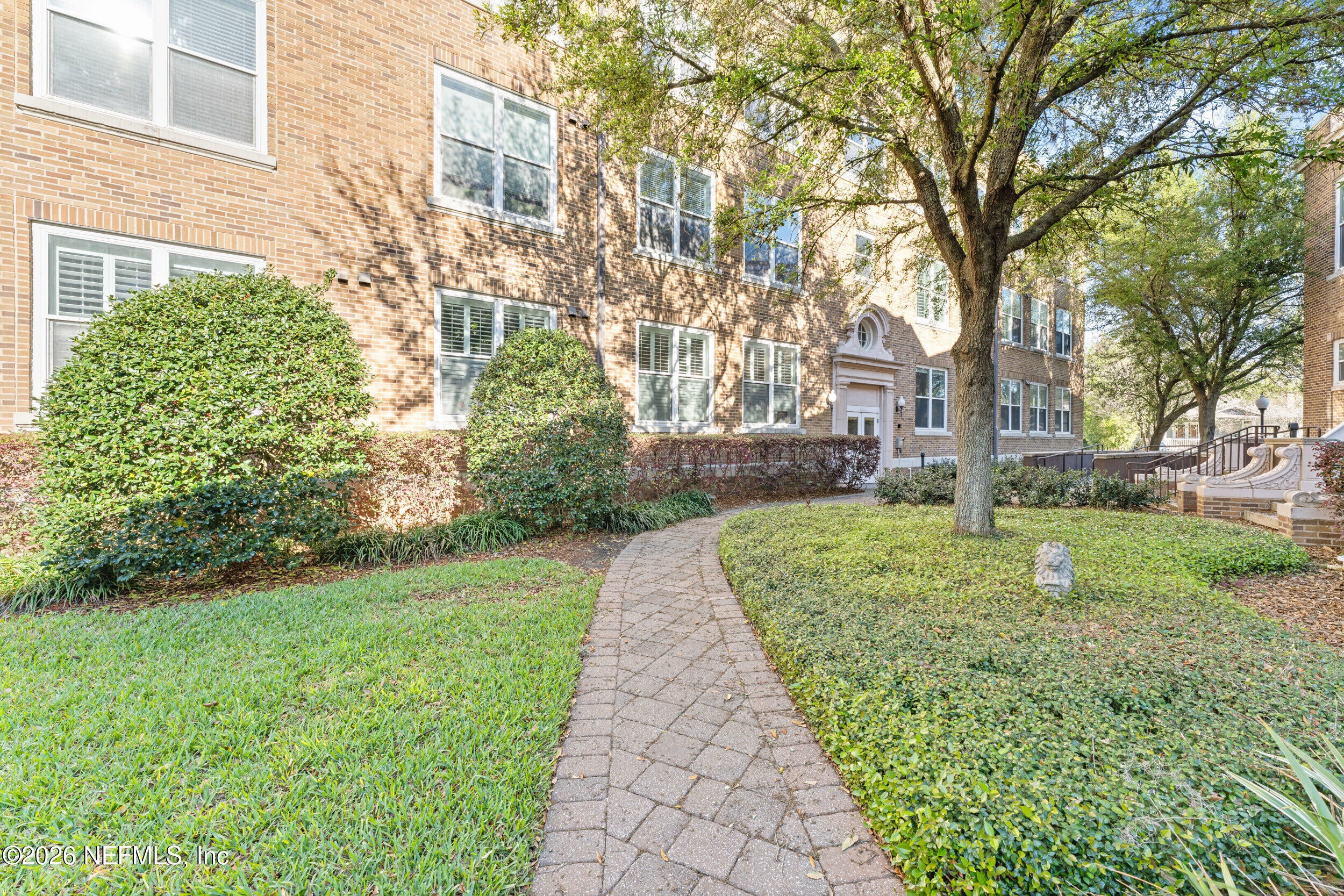 2525 College Street 2304 — photo