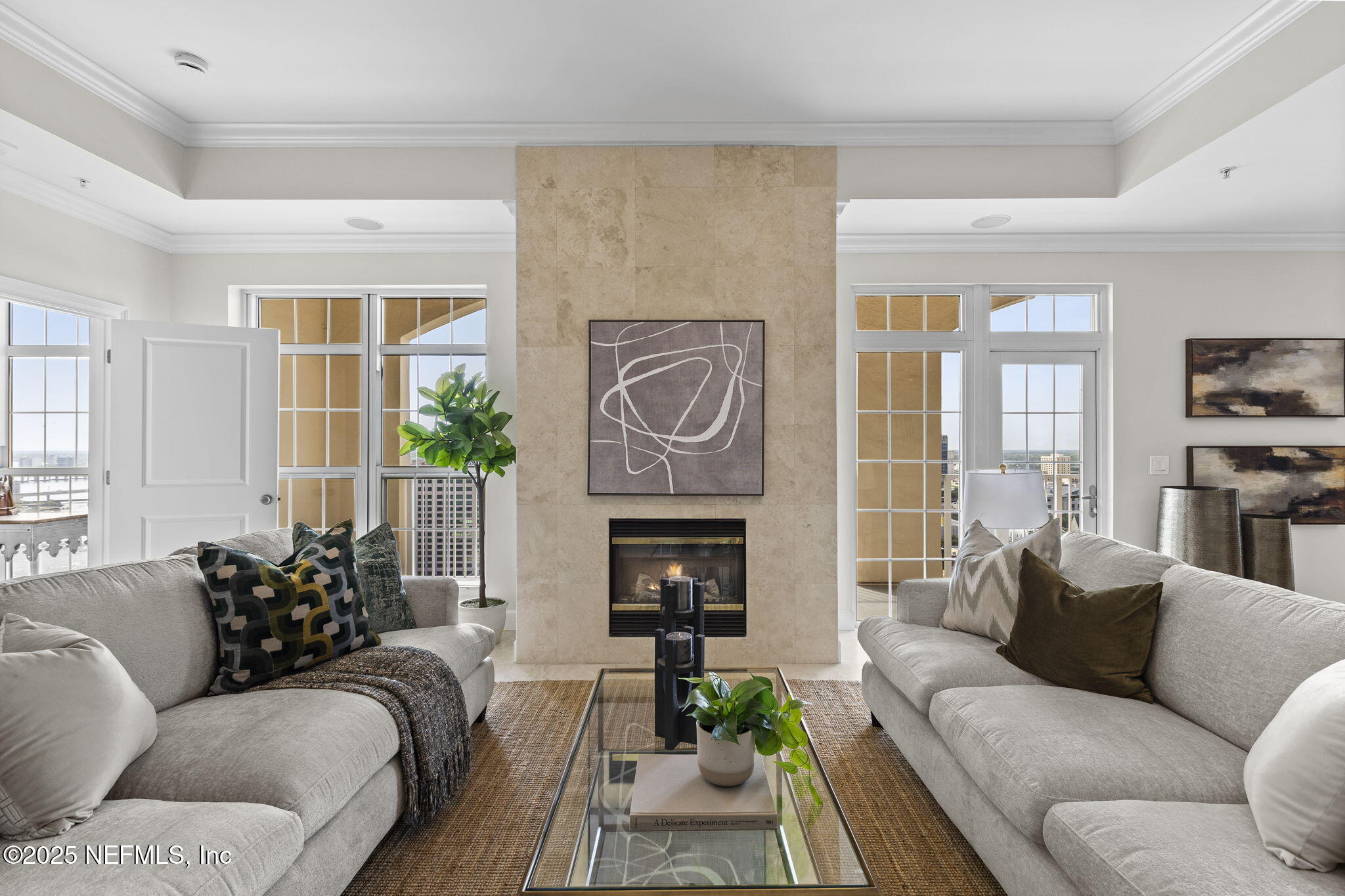 400 E Bay Street Ph8 — photo