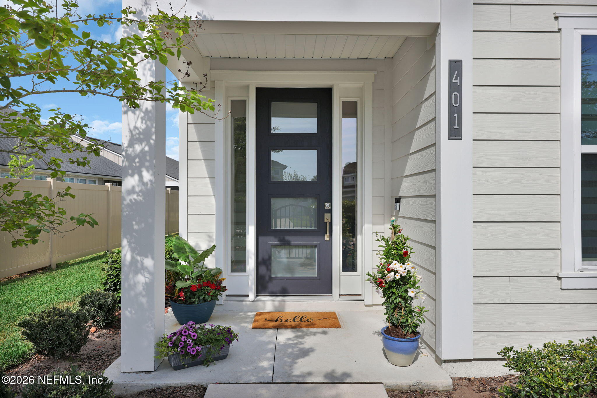 401 Crestview Drive — photo