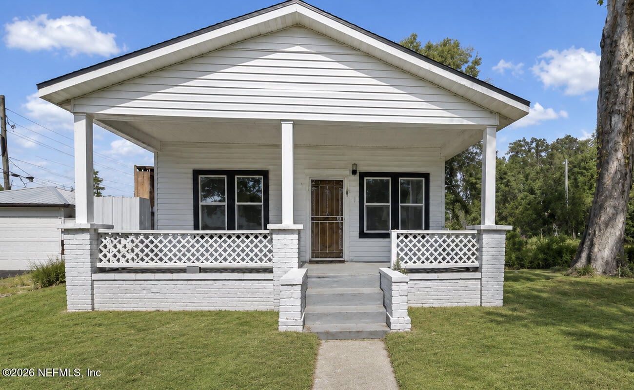 3116 Thelma Street — photo