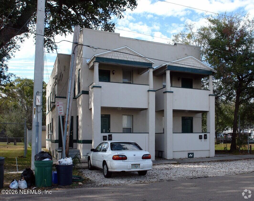 2514 Walnut Street 2520 — photo