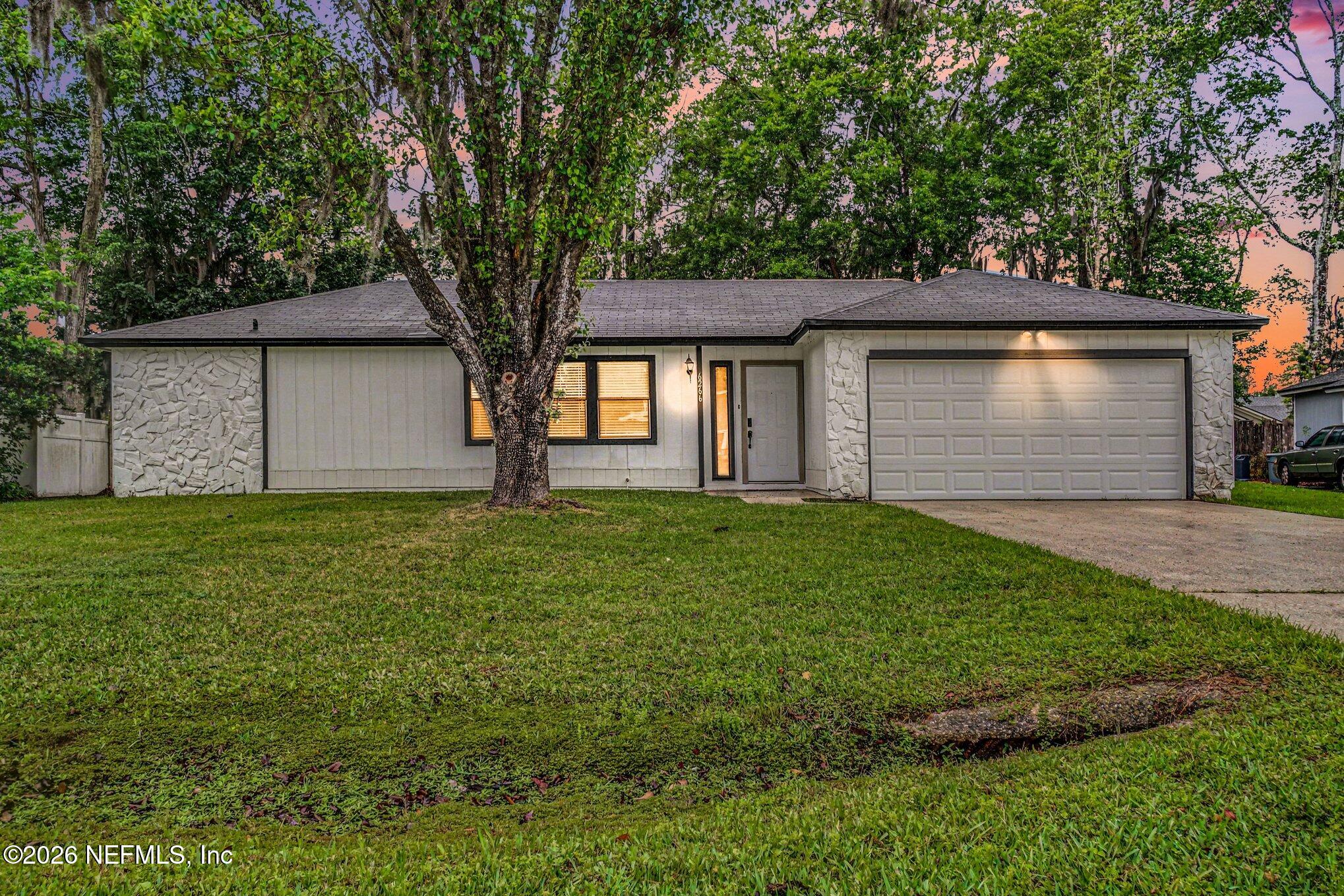 6266 Bahama Court — photo