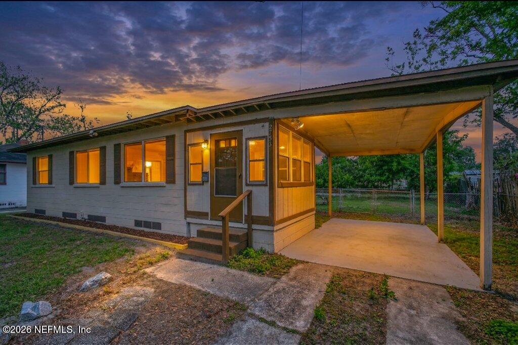 2753 King Cole Drive — photo