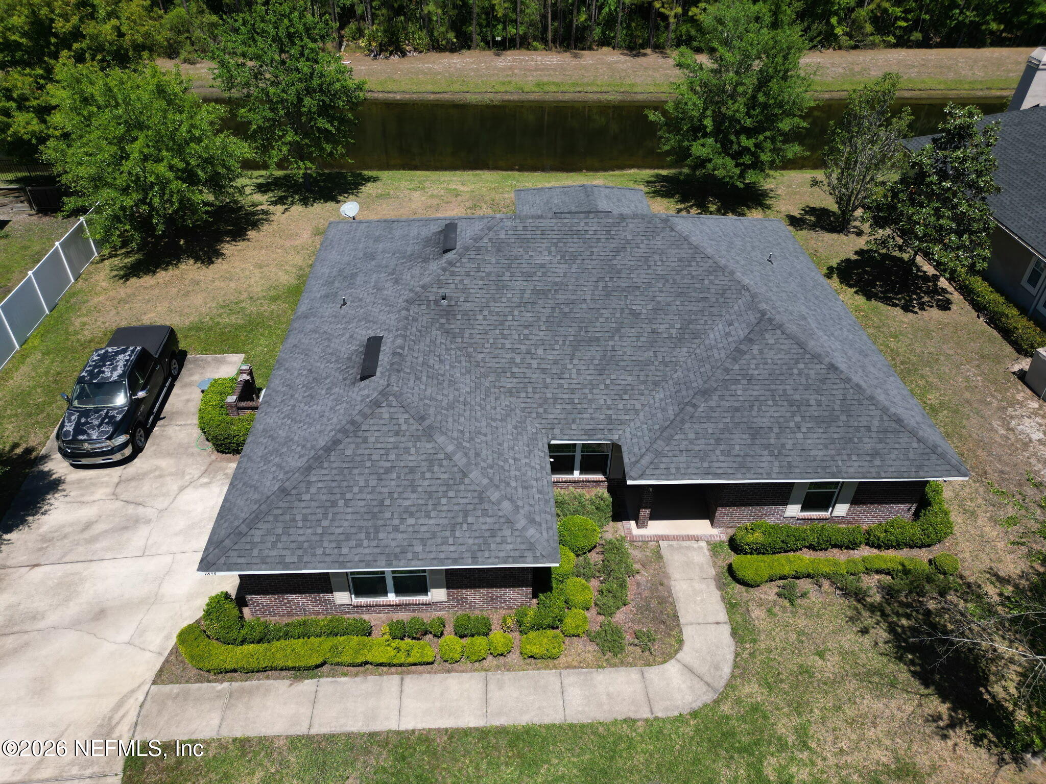 7853 Dawsons Creek Drive — photo