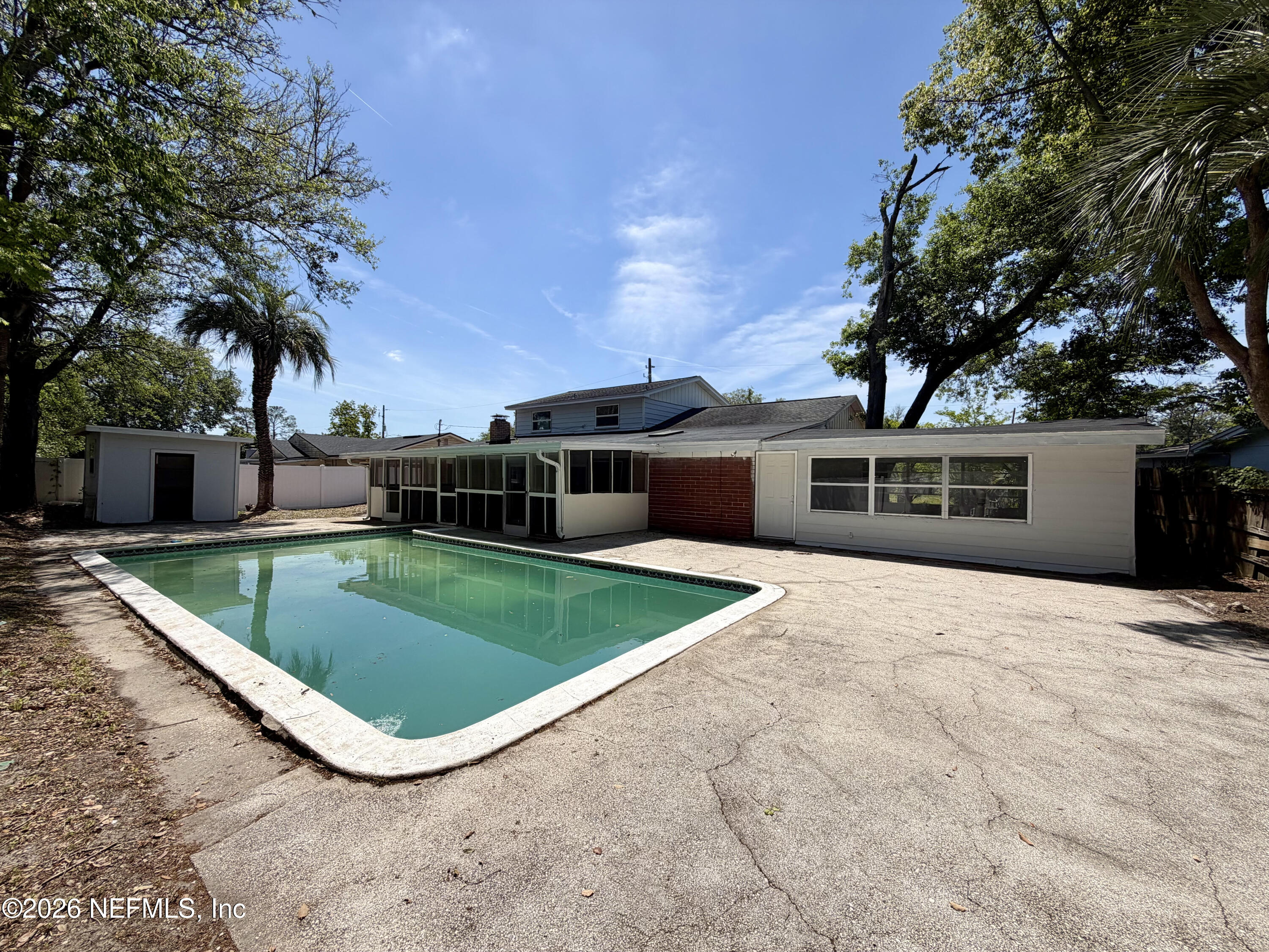 2421 St Leger Drive — photo