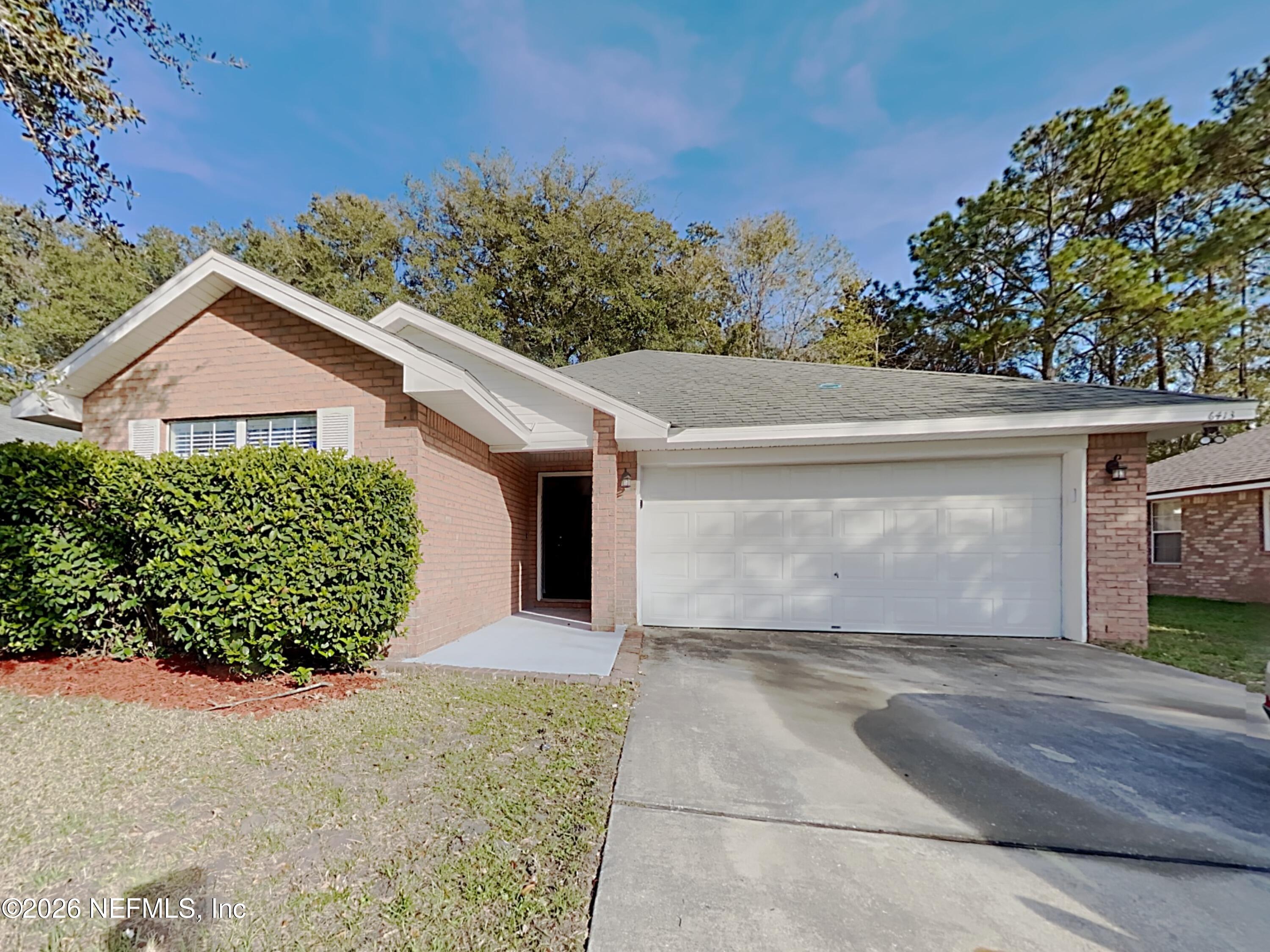 6413 Sarahs View Court — photo
