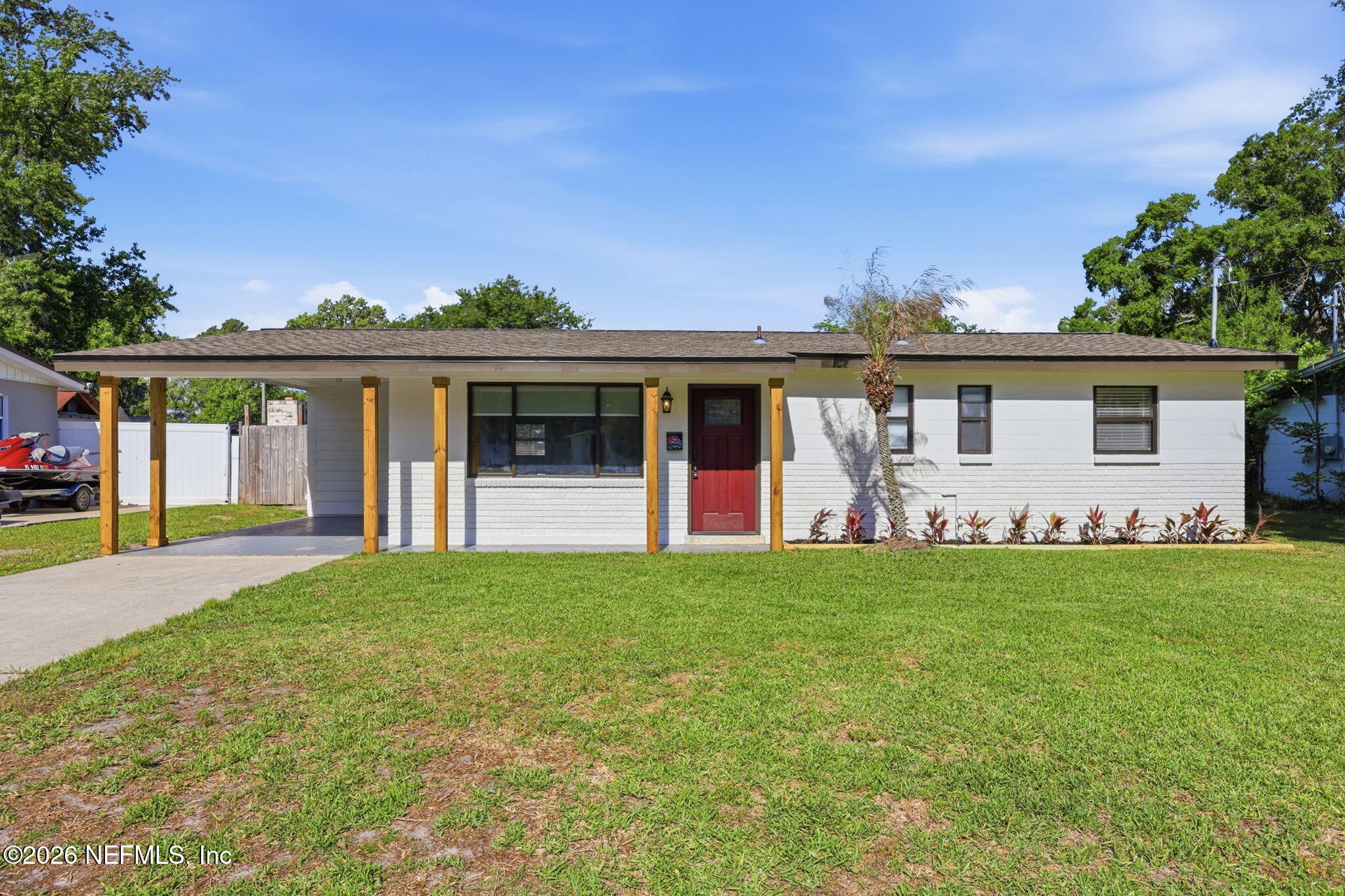 2904 E Loran Drive — photo