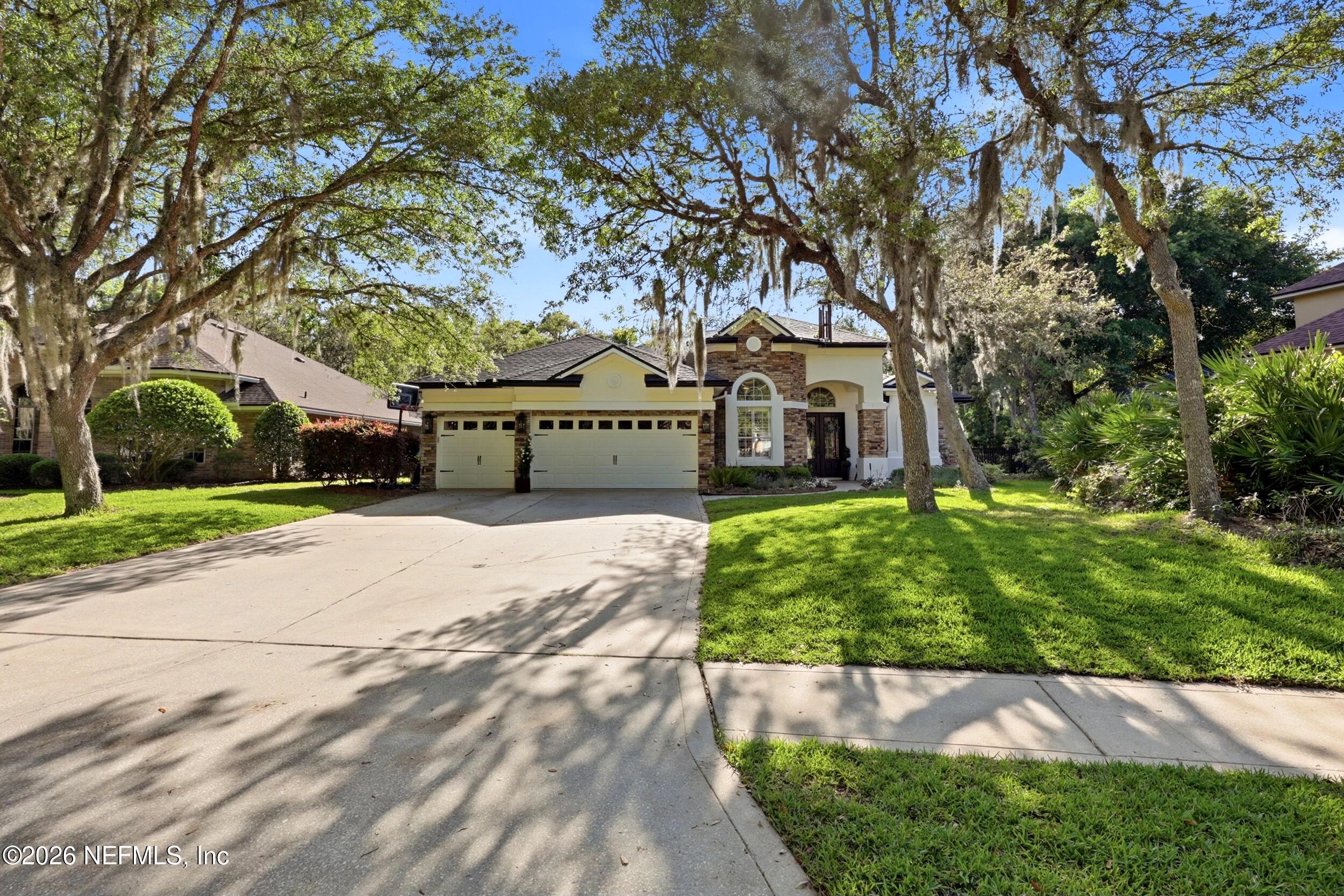 125 Parkside Drive — photo