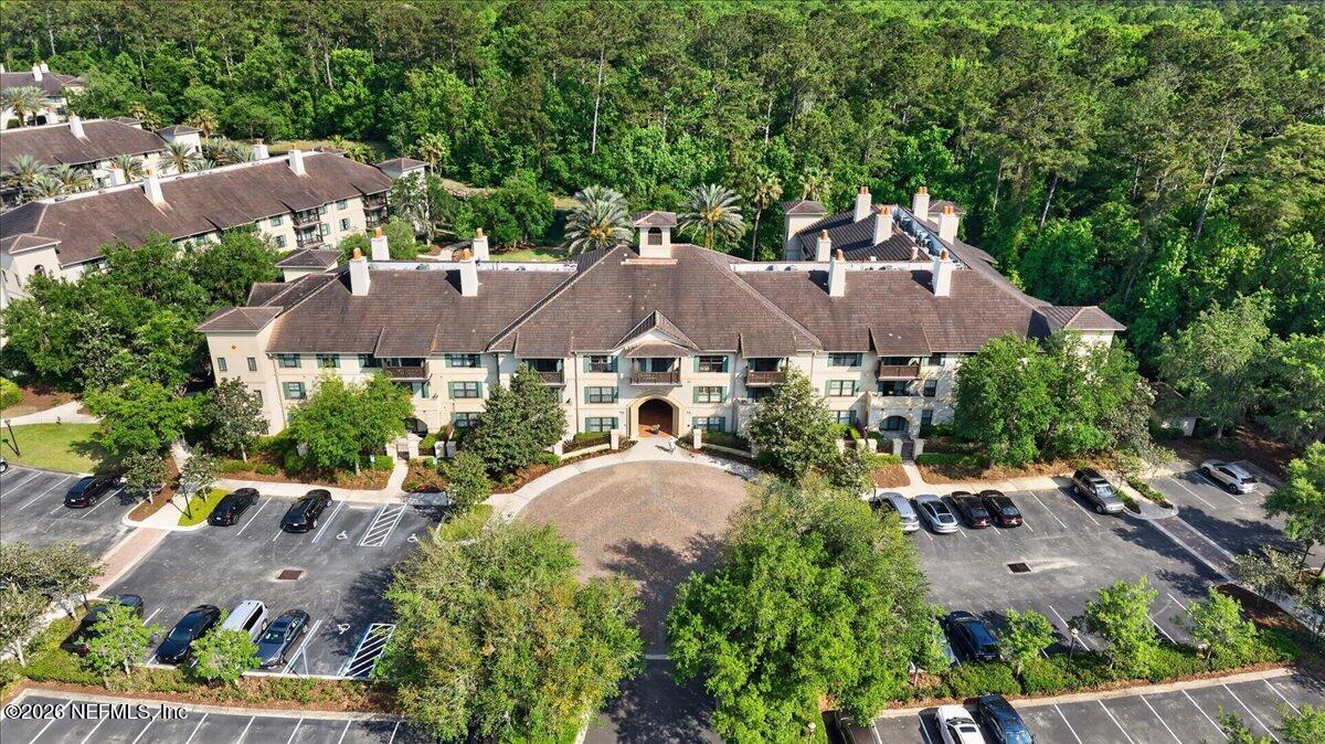 965 Registry Boulevard 202 — photo