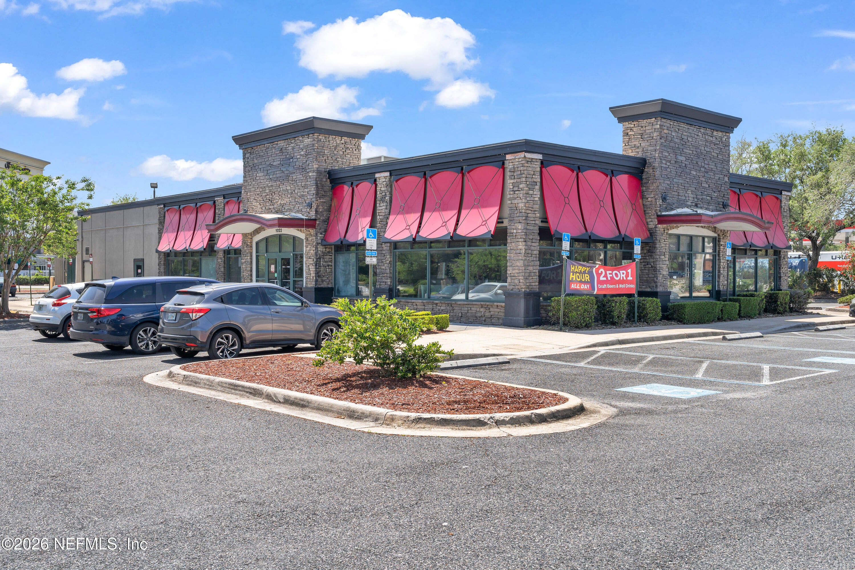 1022 Hospitality Lane — photo