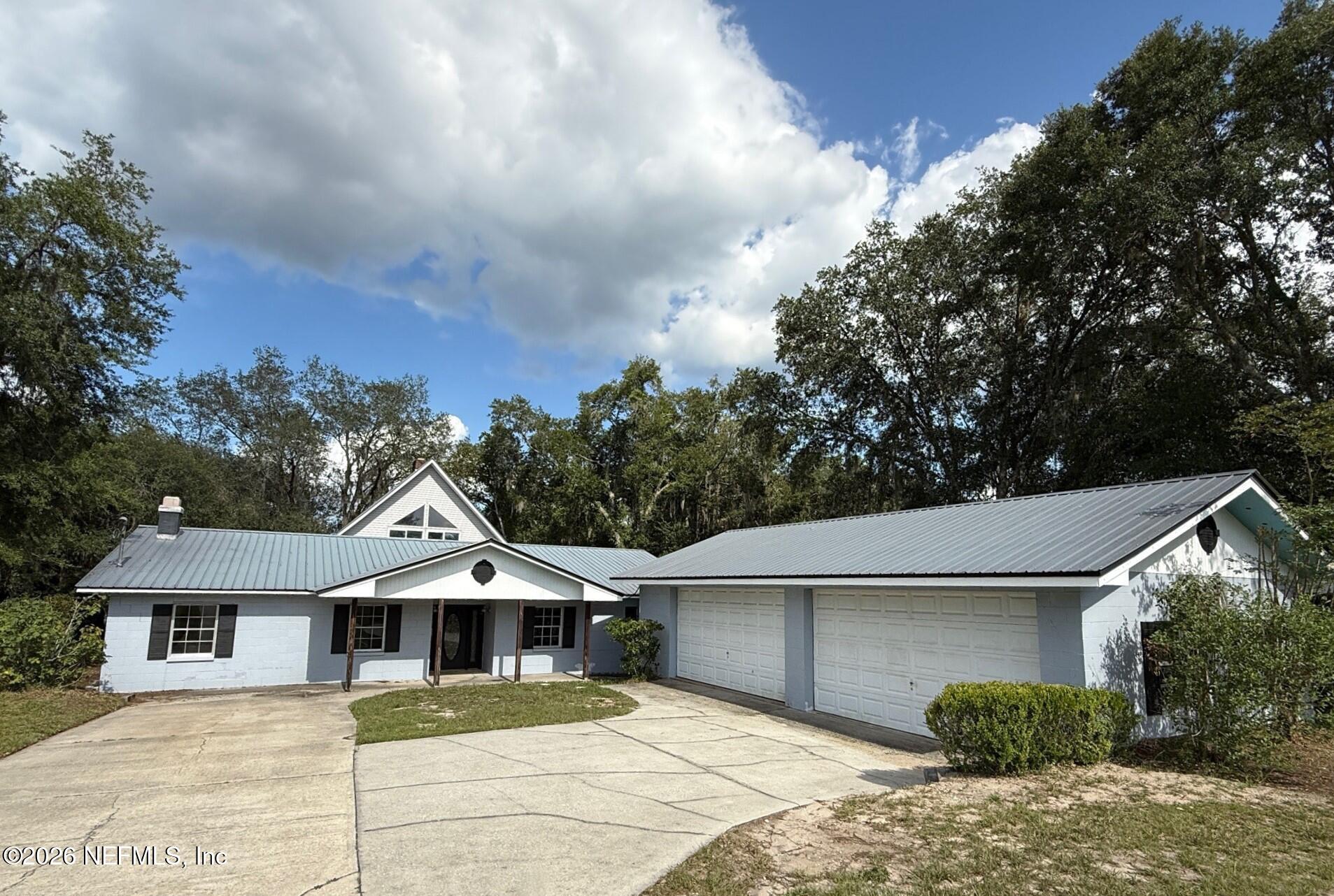 5975 County Road 352 — photo