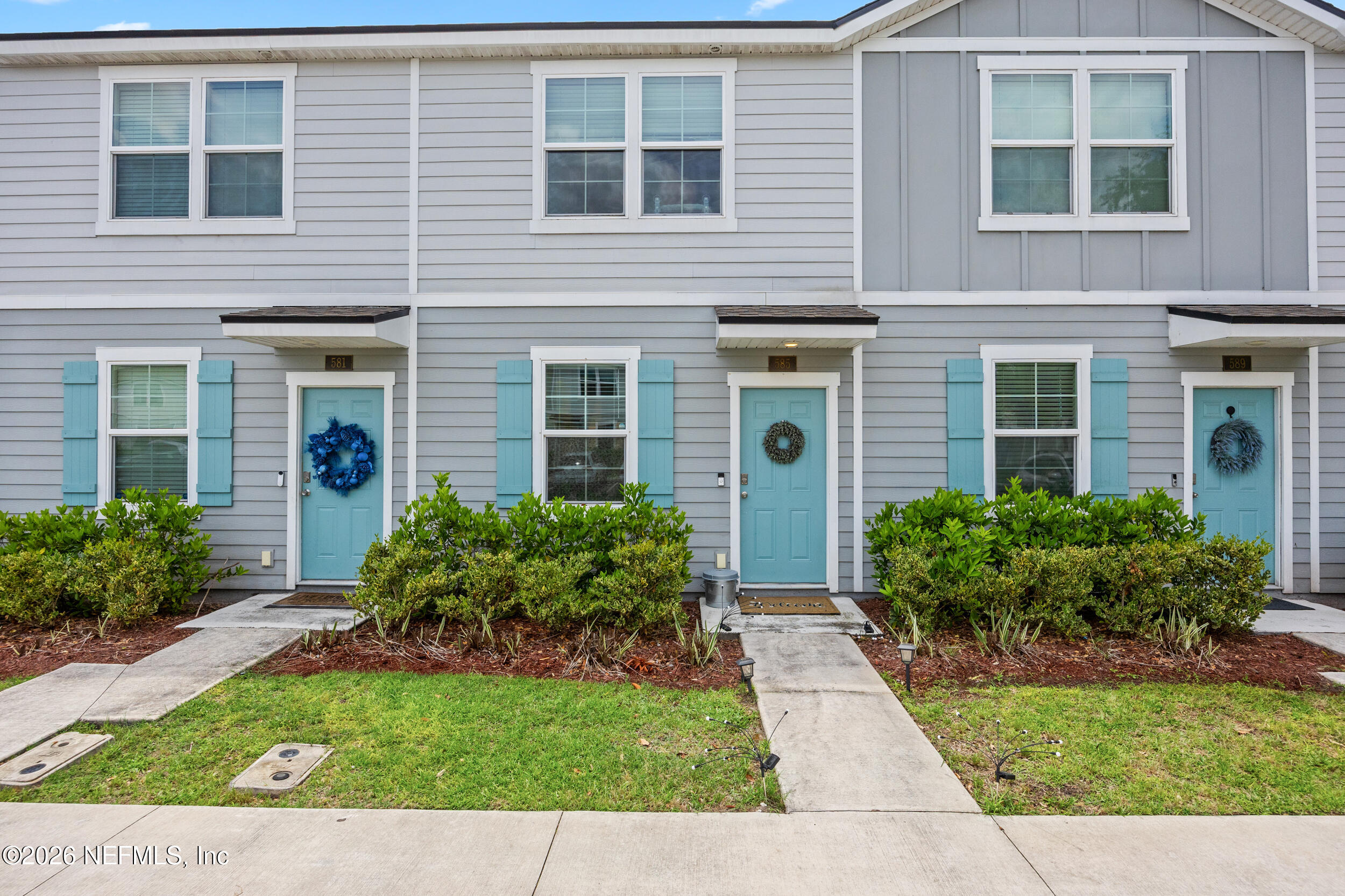 585 Running Woods Street — photo