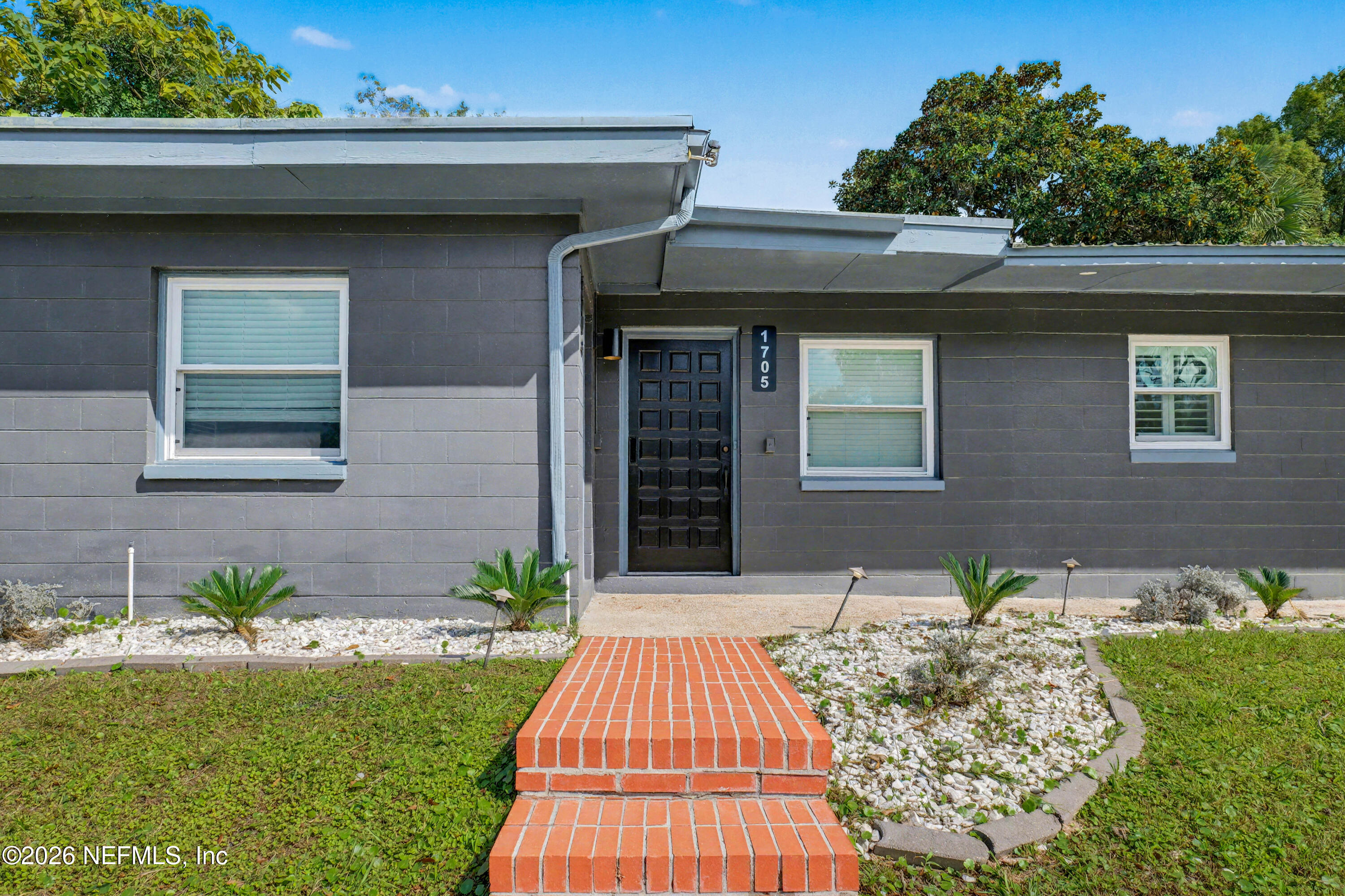 1701 Rogero Road 1705 — photo