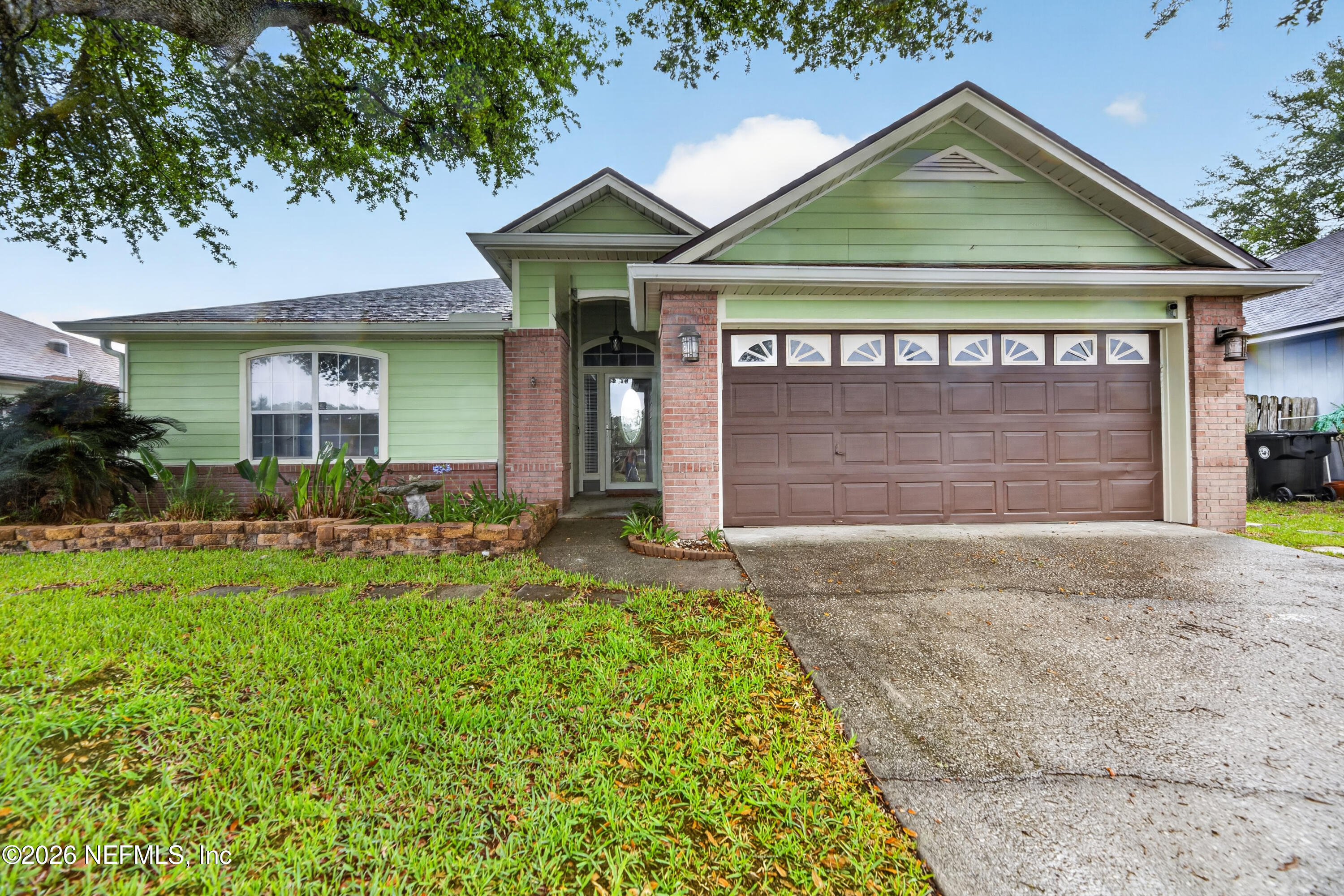 2927 Waters View Circle — photo