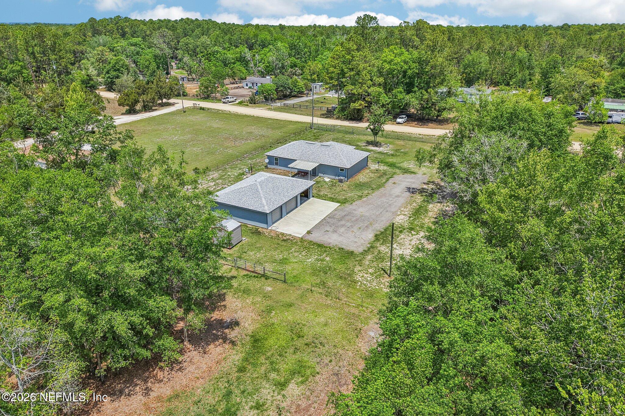 5763 Maverick Road — photo