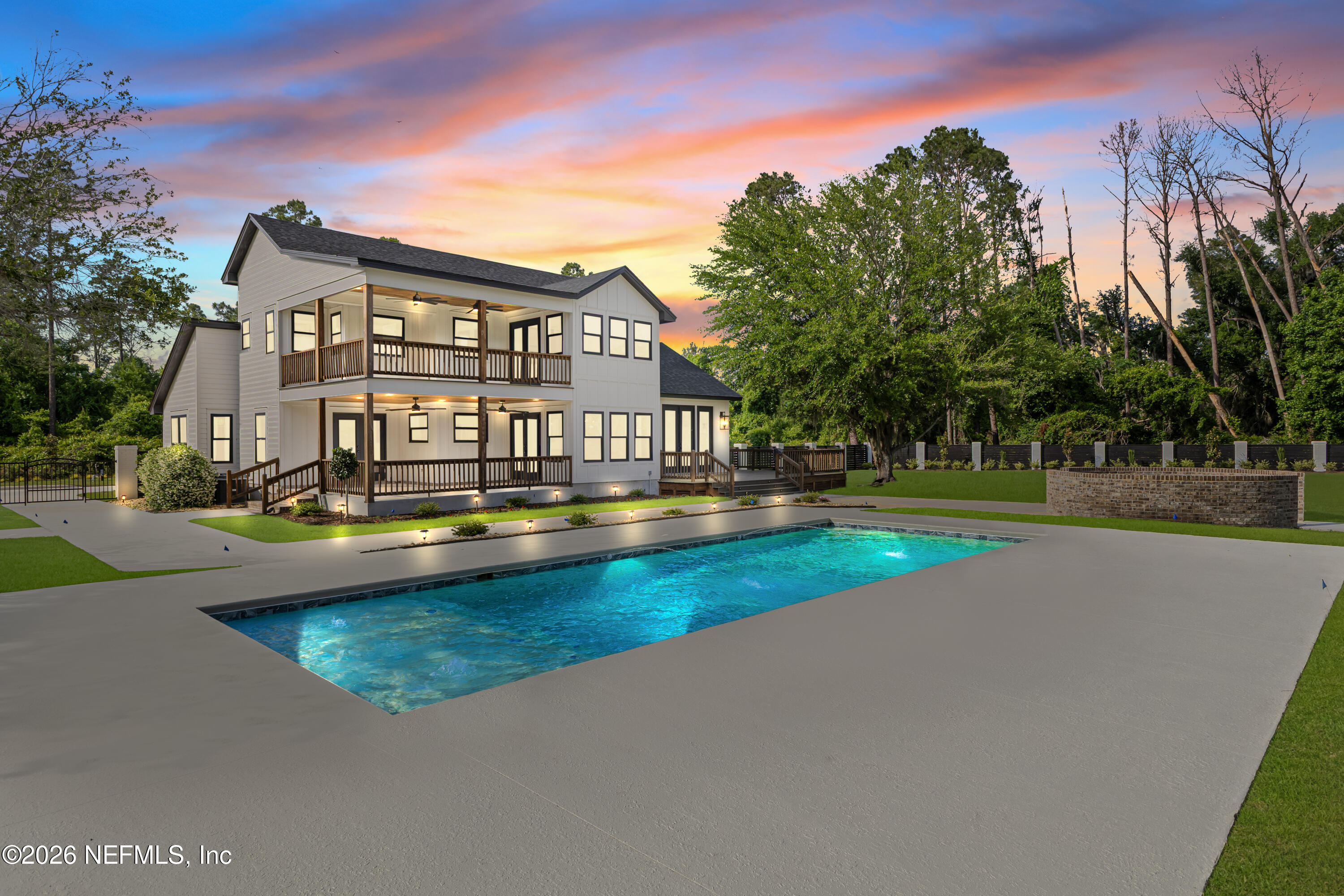 300 NW Talquin Court — photo
