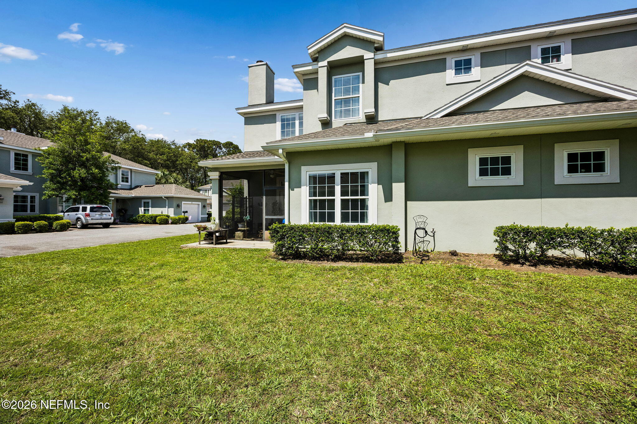 2158 Hibiscus Court — photo