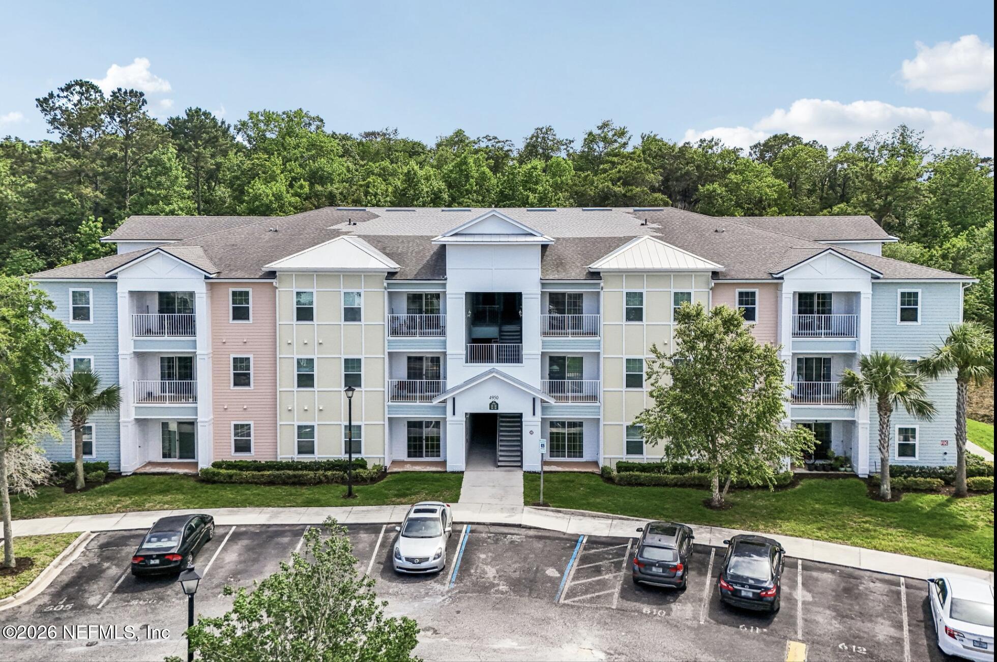 4950 Key Lime Drive 301 — photo