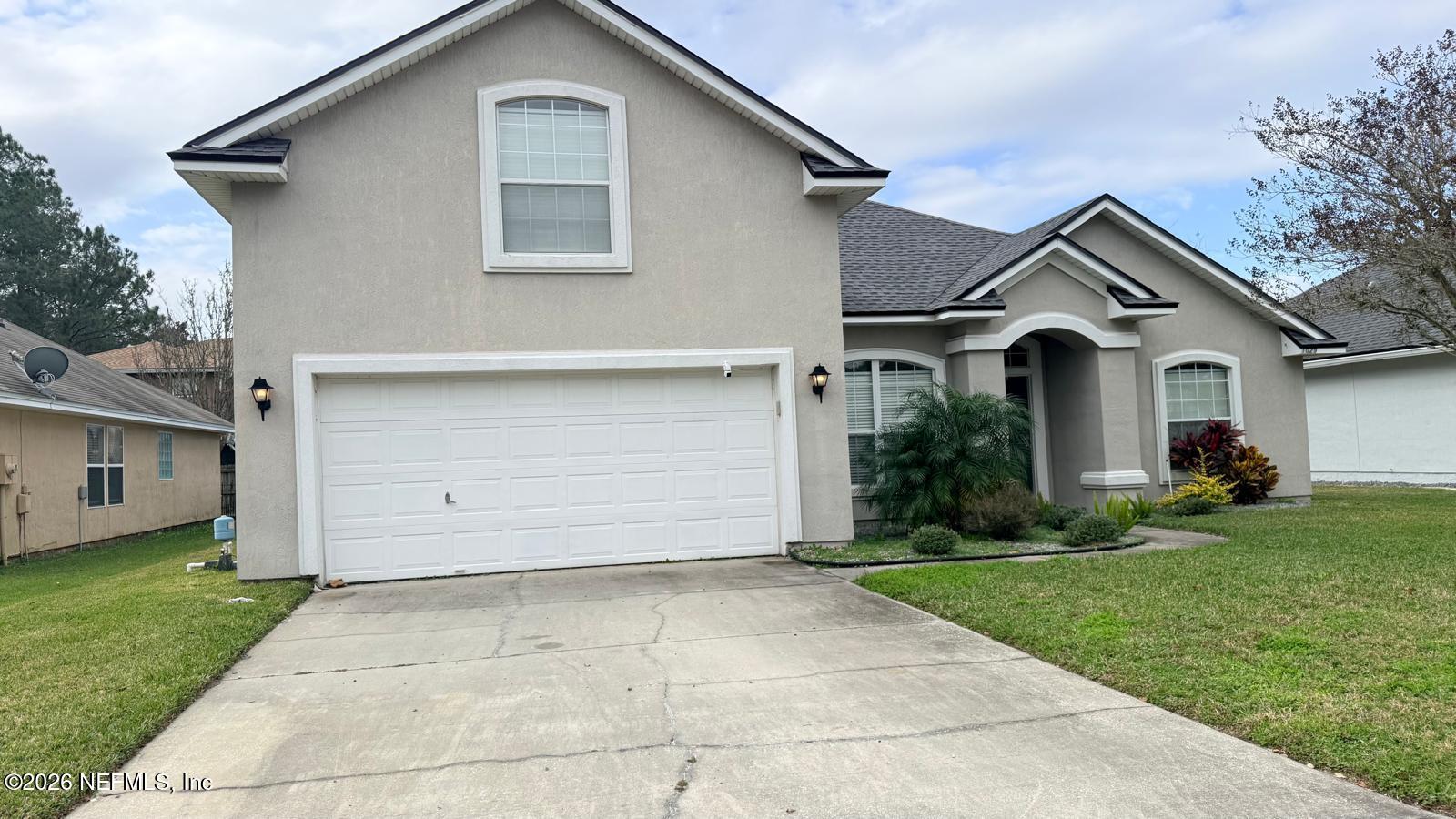 1029 Dunstable Lane — photo