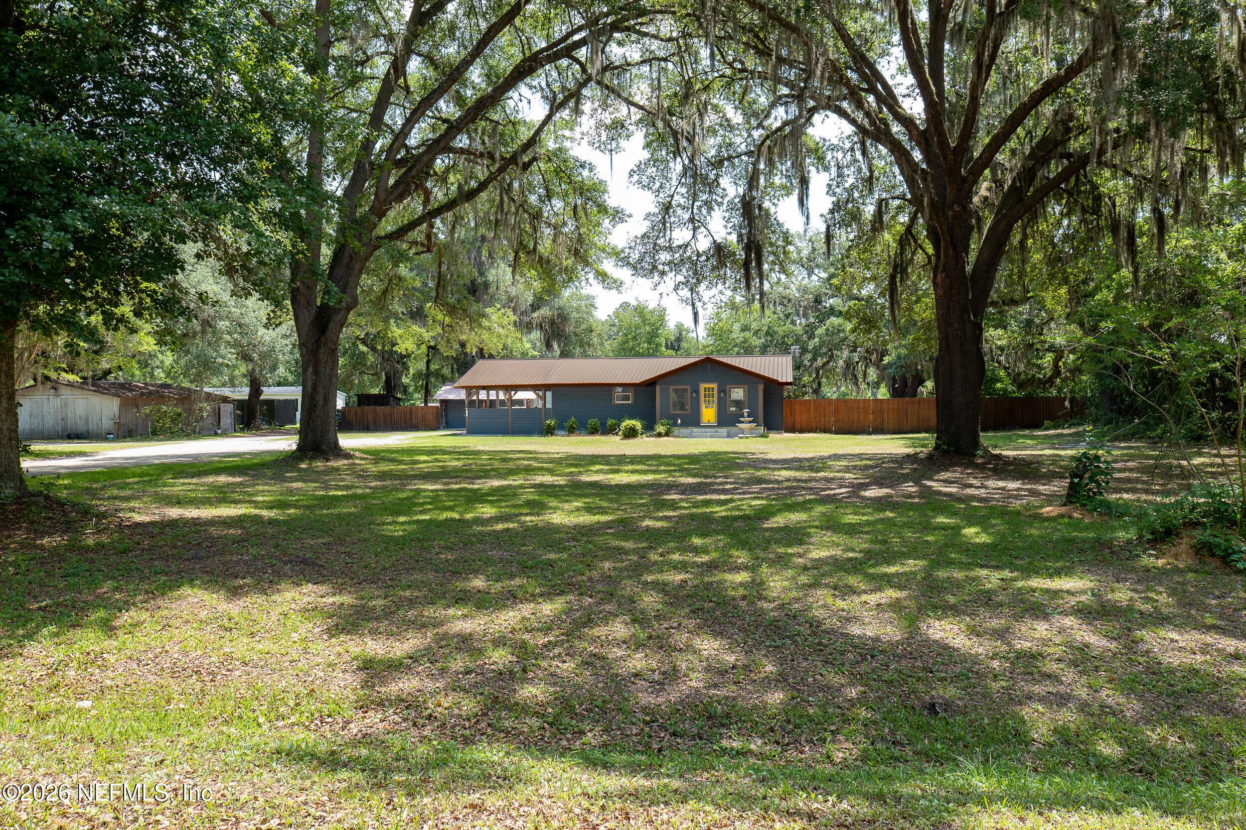11325 Young Road — photo