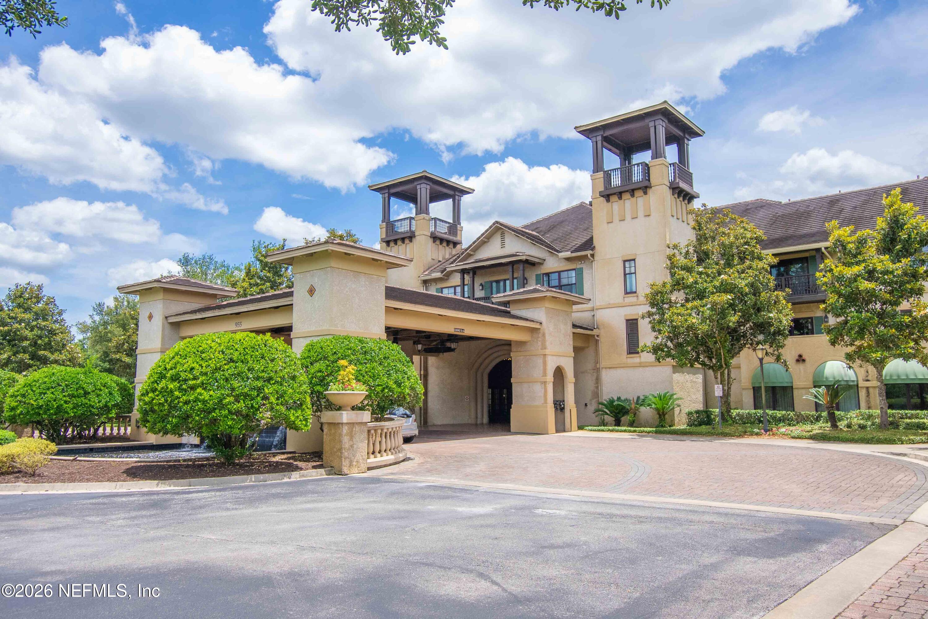 965 Registry Boulevard 102 — photo