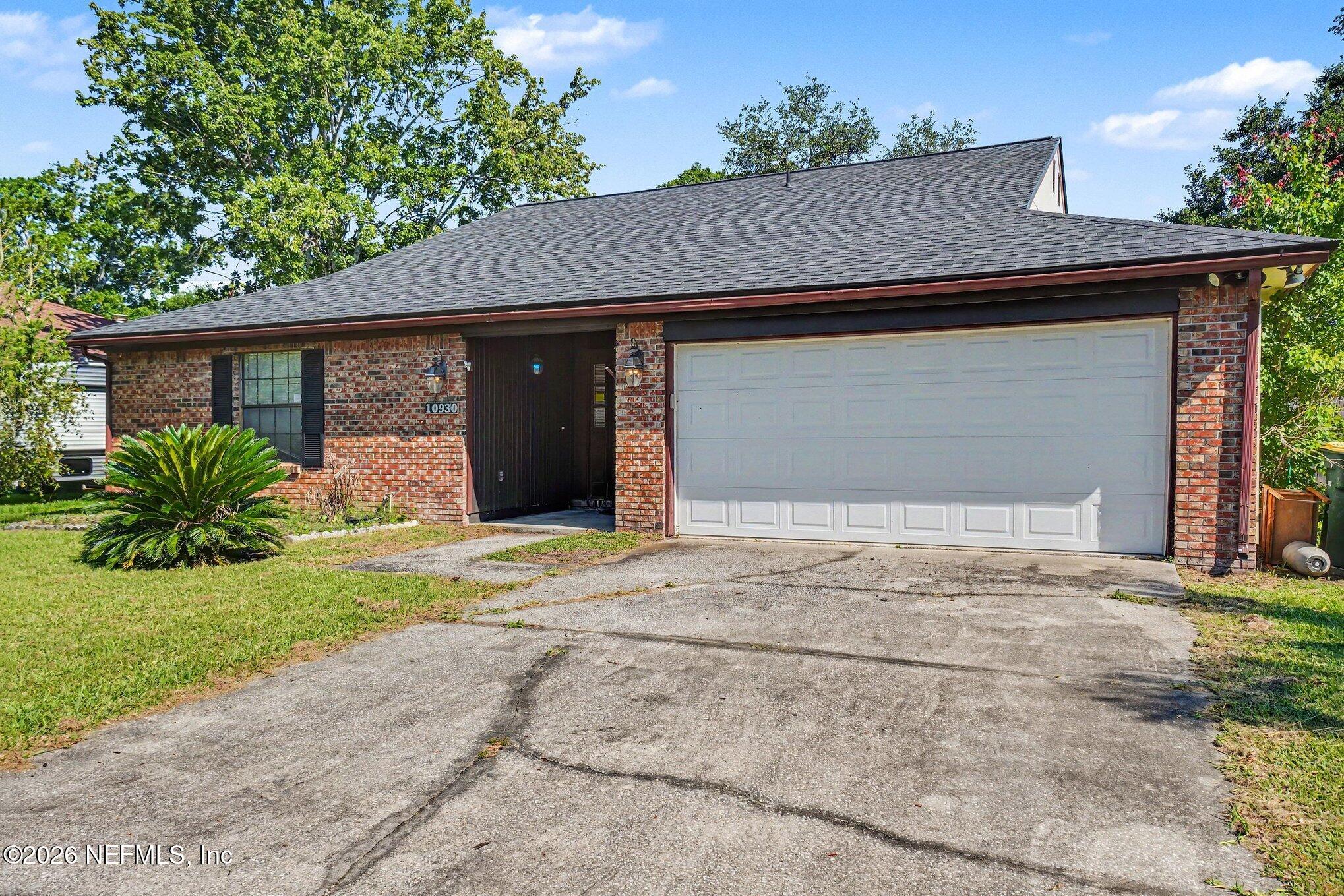 10930 Steeding Horse Drive — photo