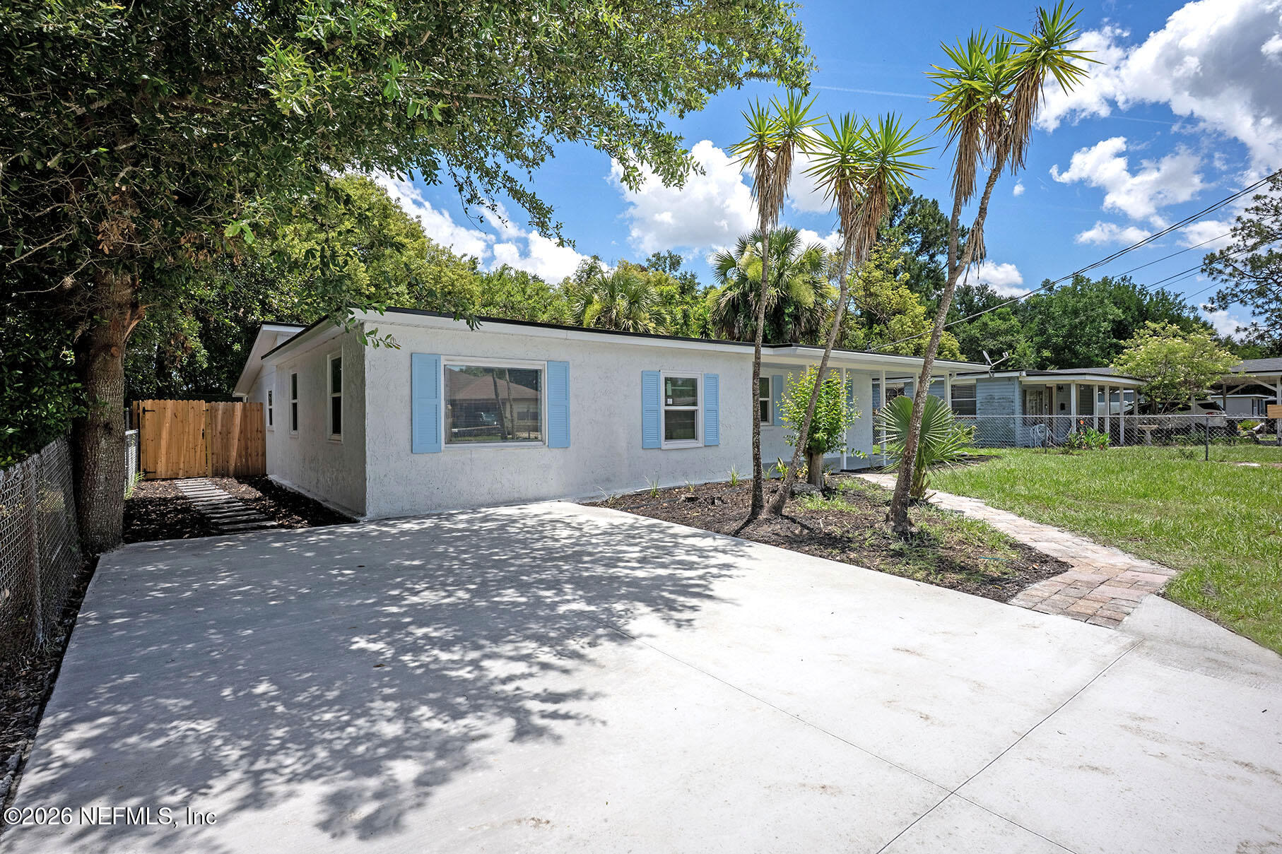 3421 Inwood Circle — photo