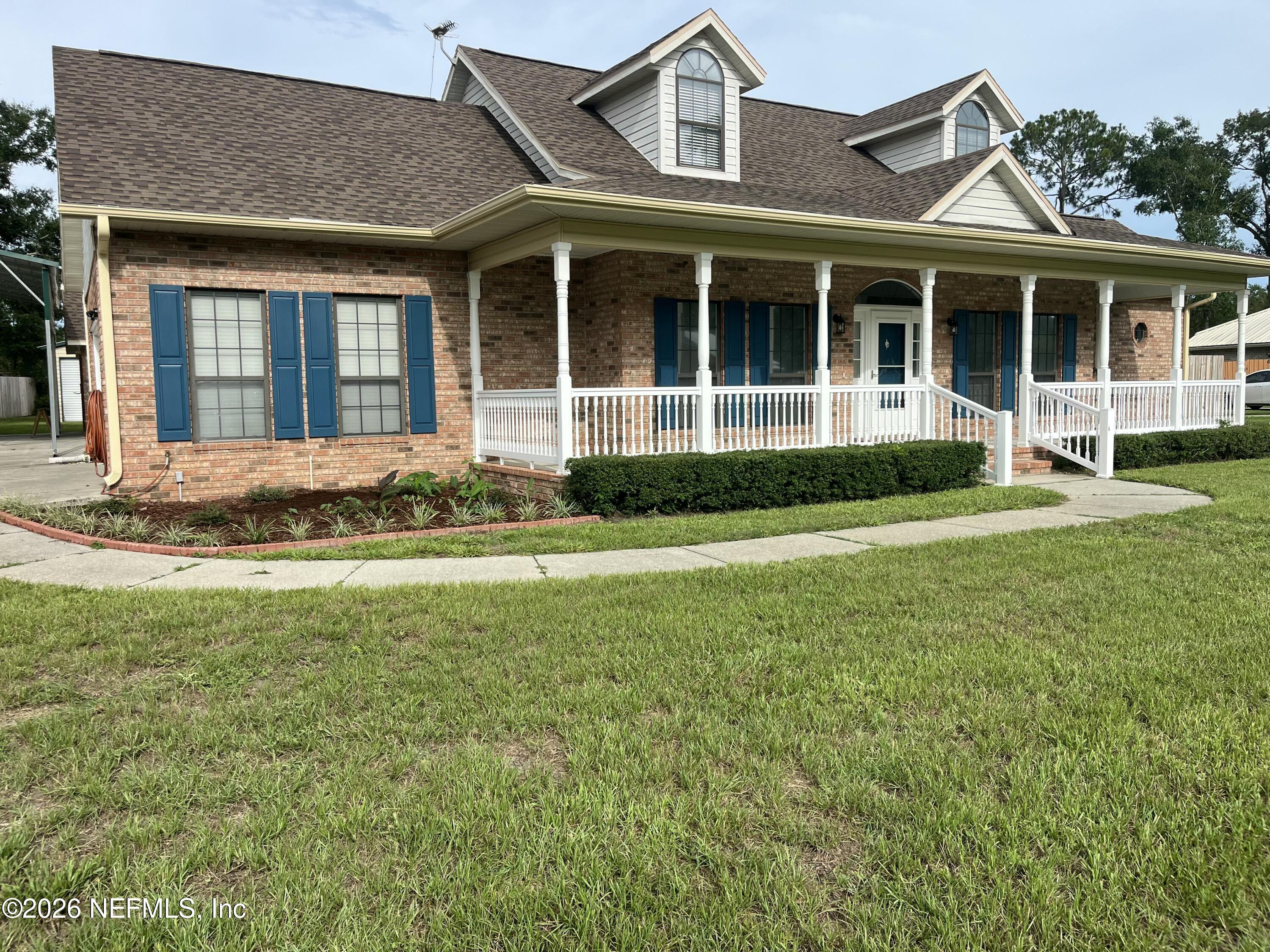 382 NW Emerald Lakes Drive — photo