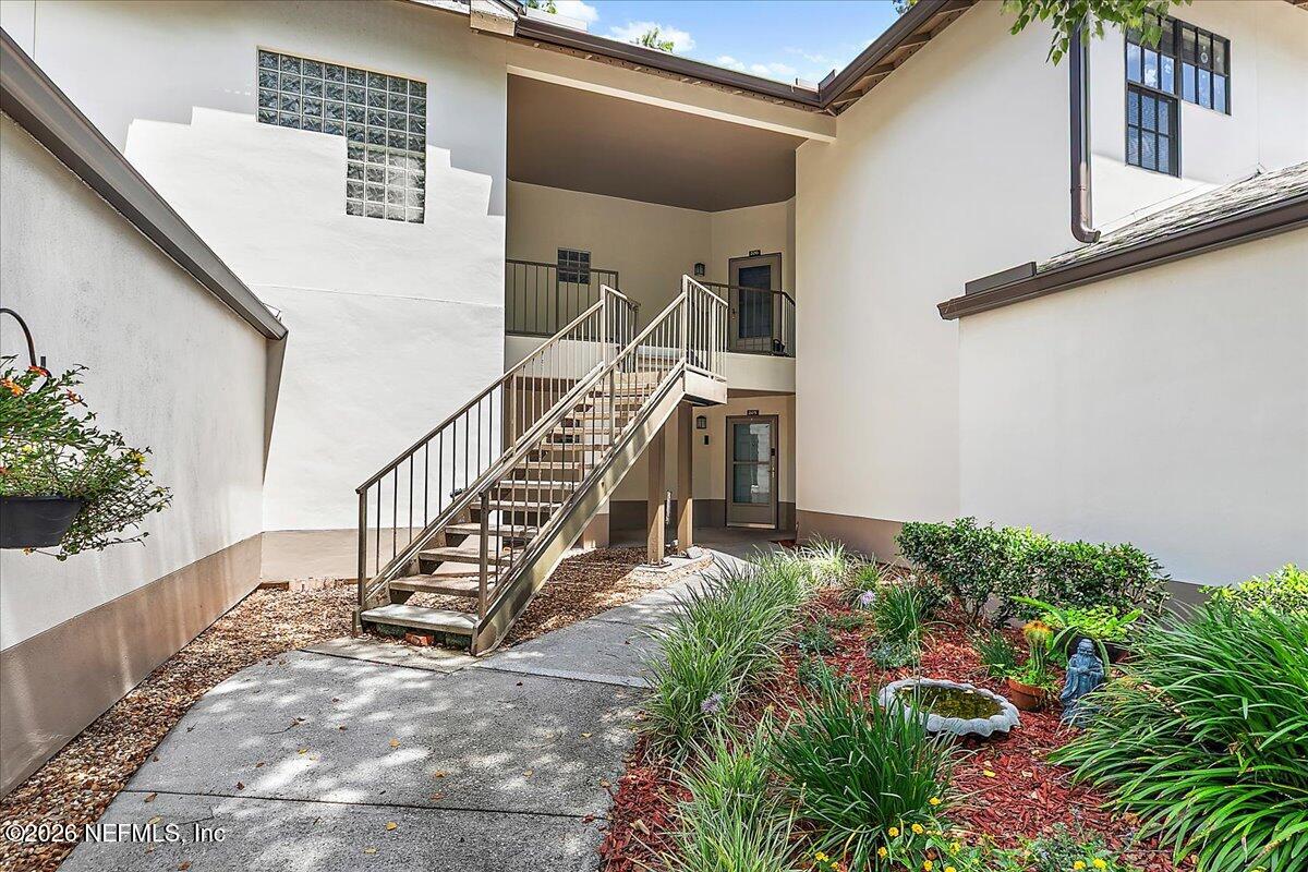 10150 Belle Rive Boulevard 204 — photo