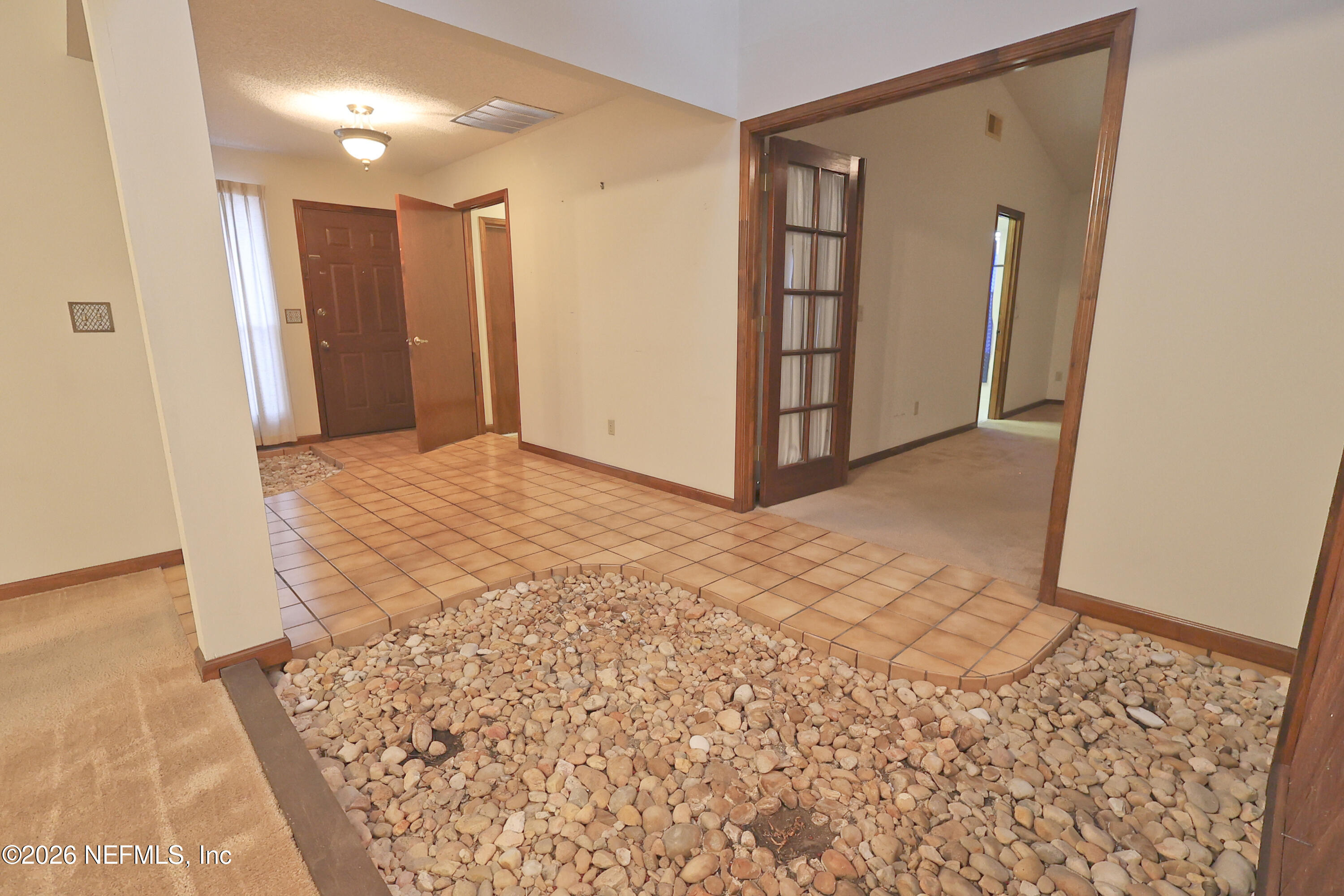 553 Thomas Stone Court — photo