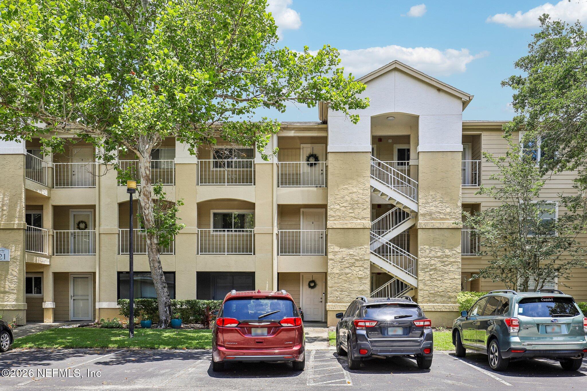 21 Arbor Club Drive 319 — photo