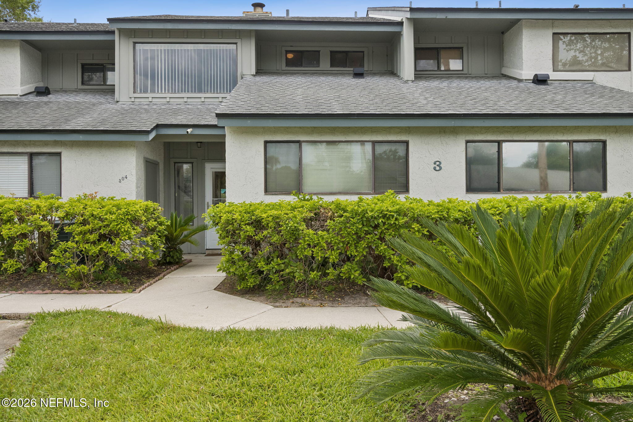 9360 Craven Road 304 — photo