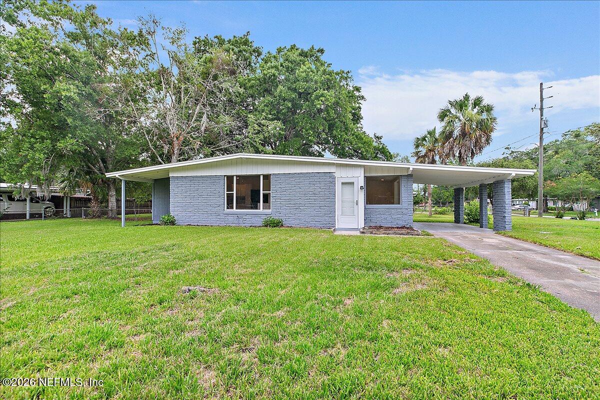 6903 Clovis Road — photo