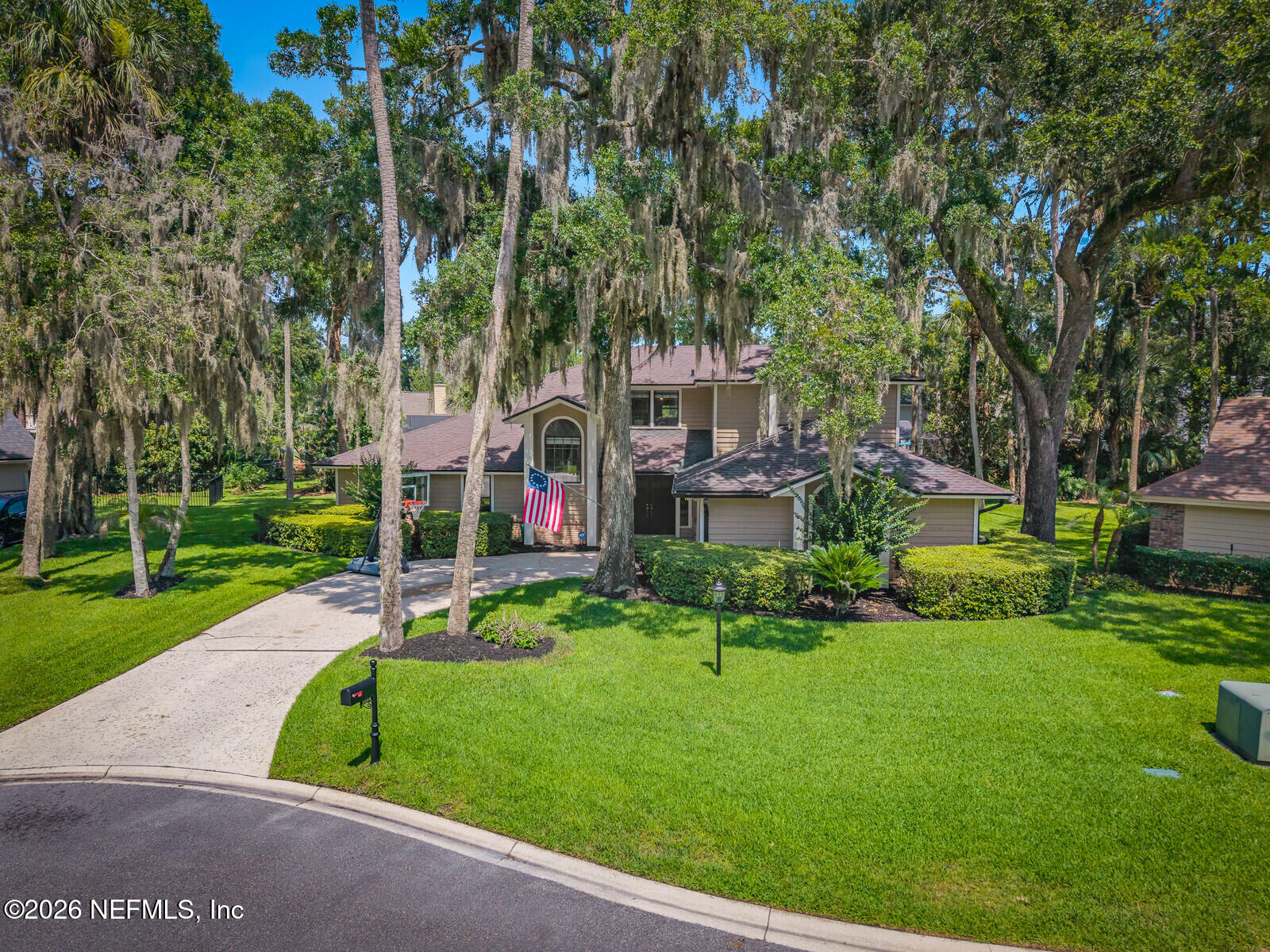 5008 Buttonwood Drive — photo