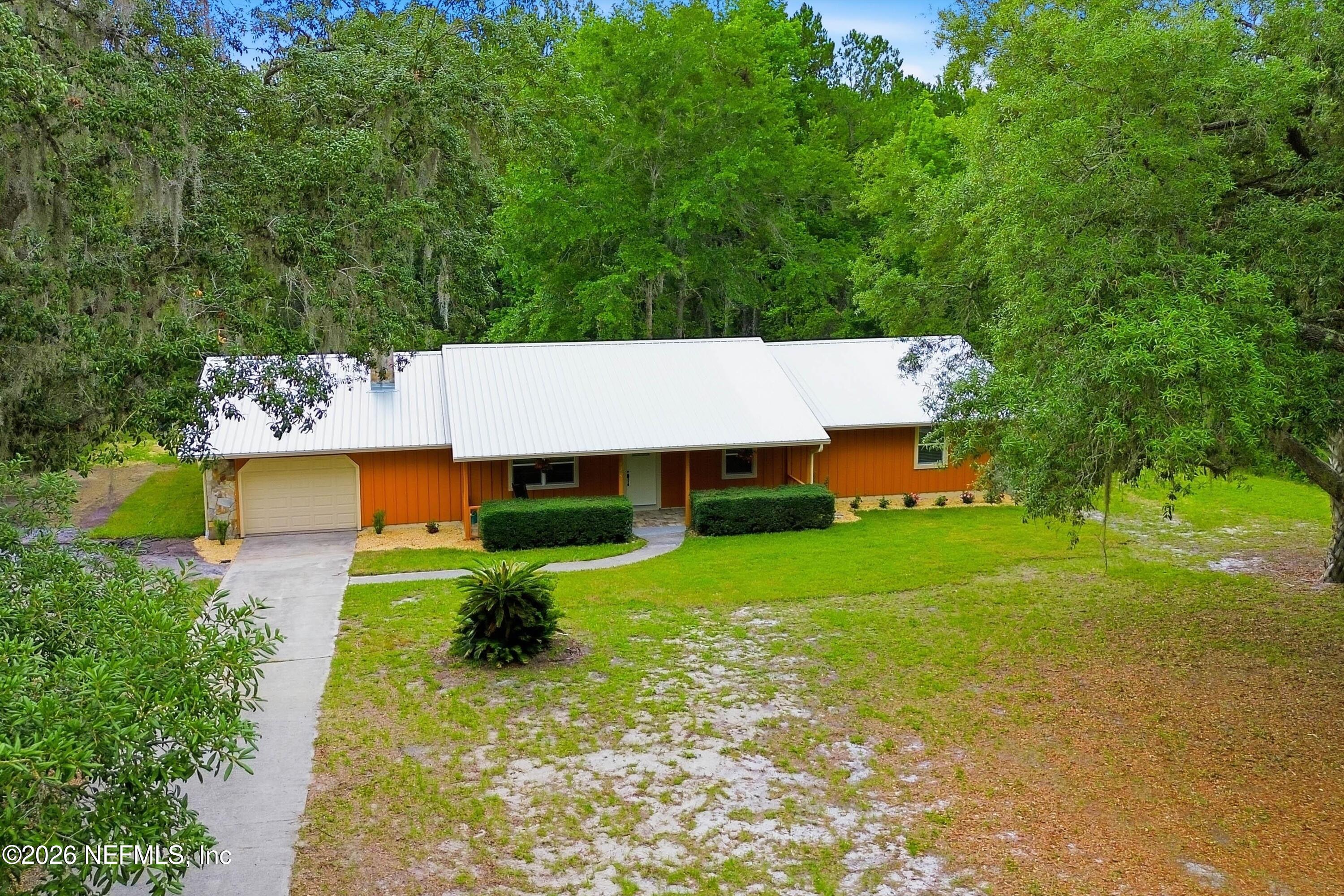 130 Wippletree Court — photo