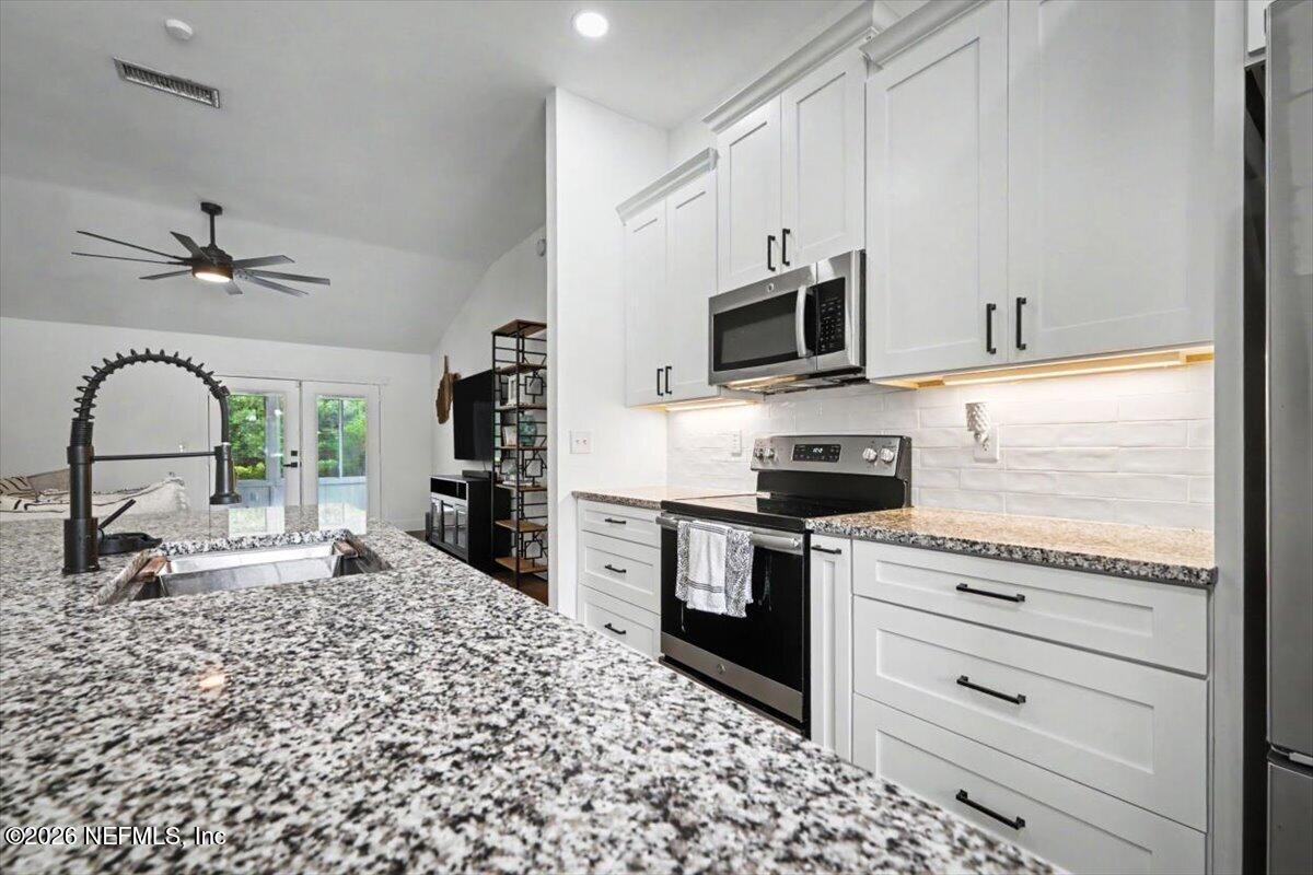 13253 Mendenhall Place — photo