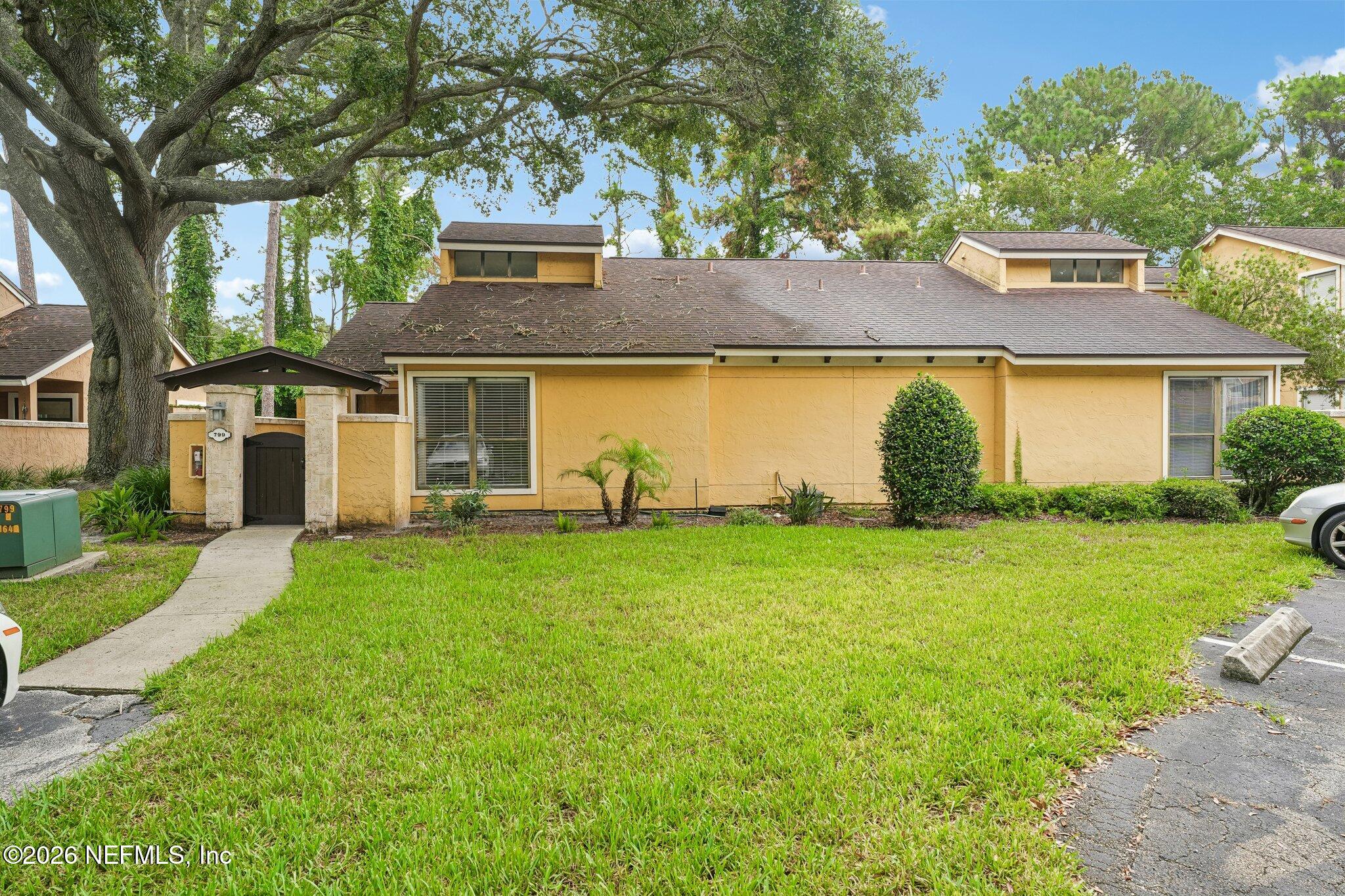 799 Sandpiper Lane — photo