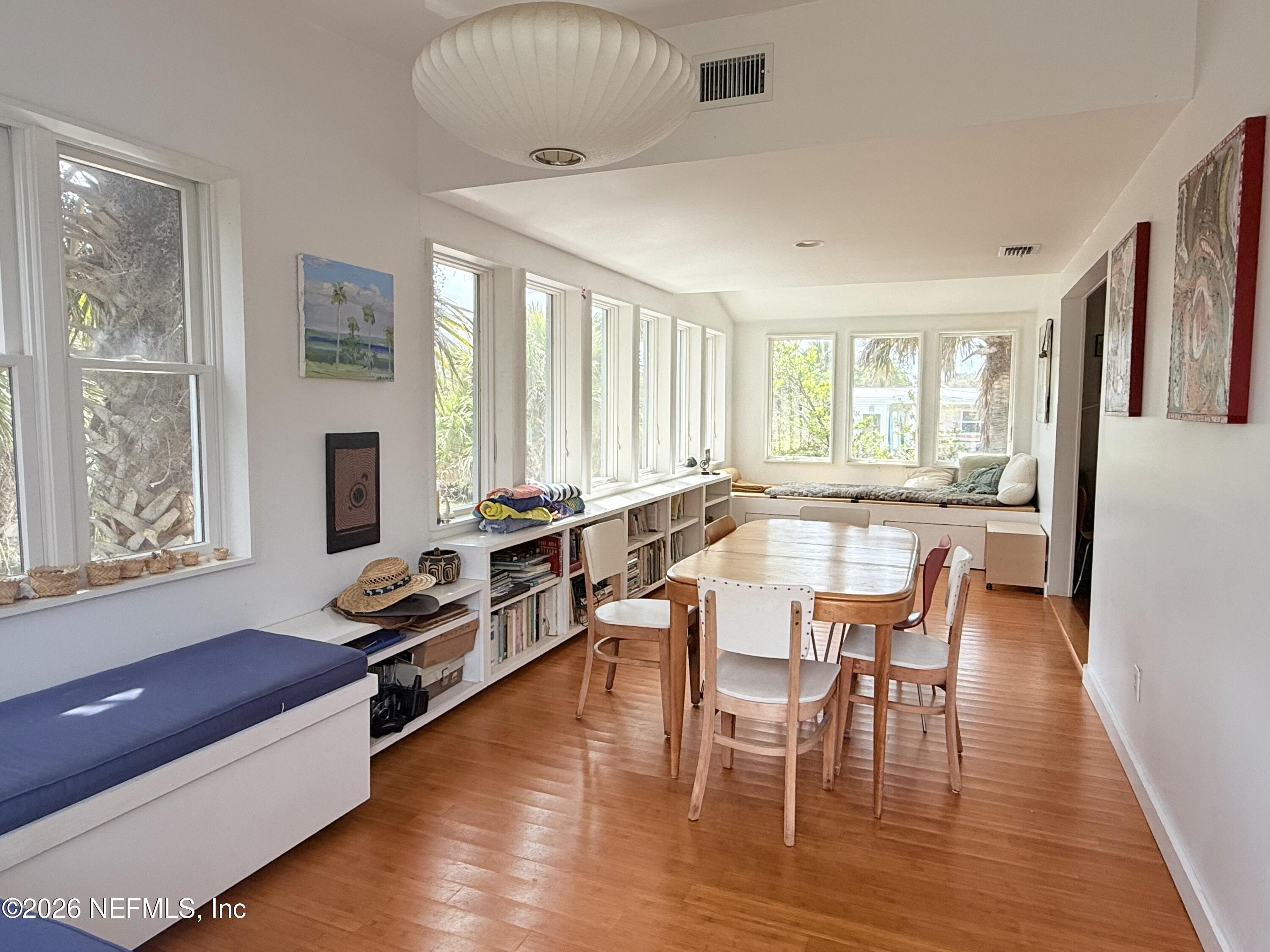 115 Azalea Place — photo