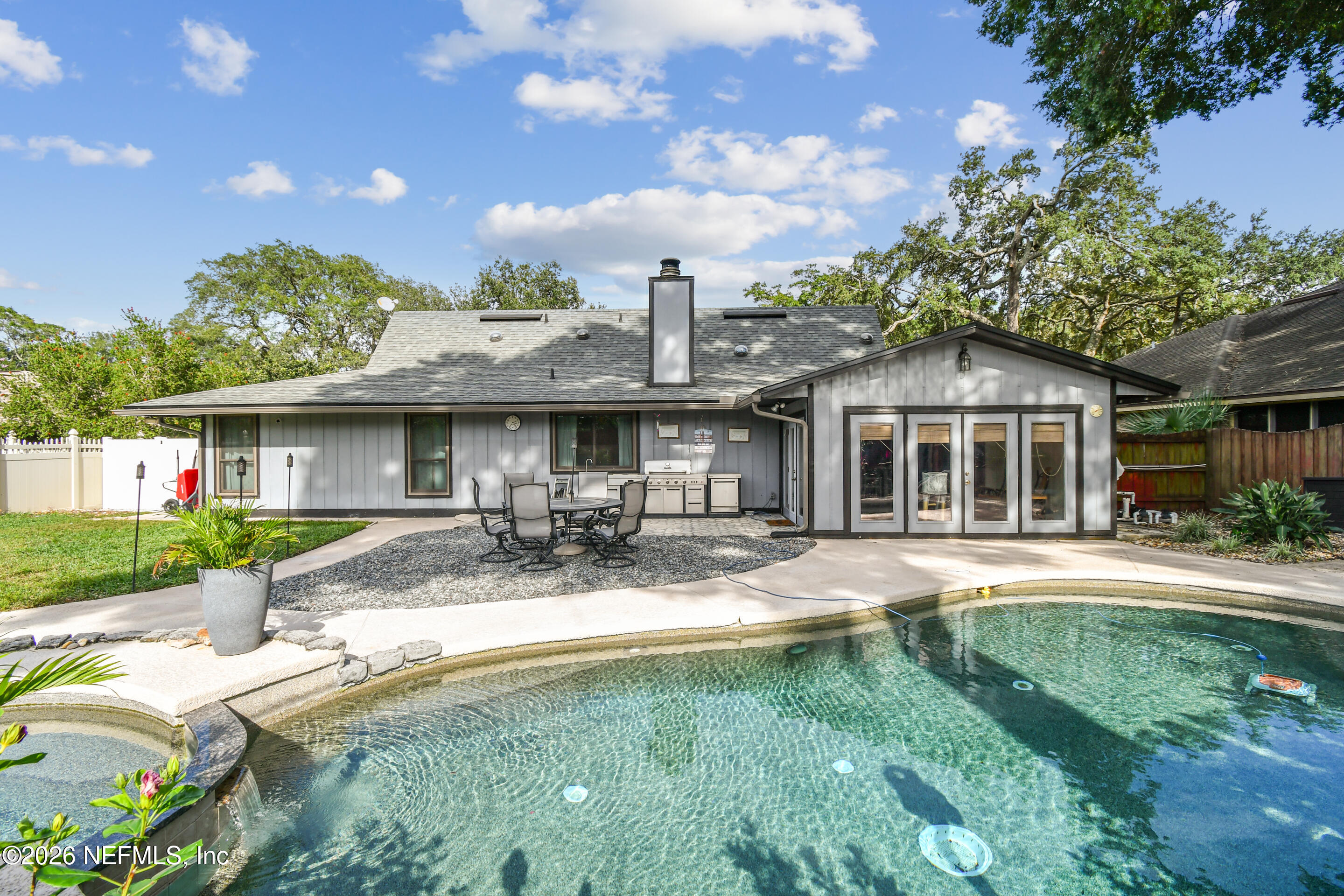 2150 Broad Water Drive — photo