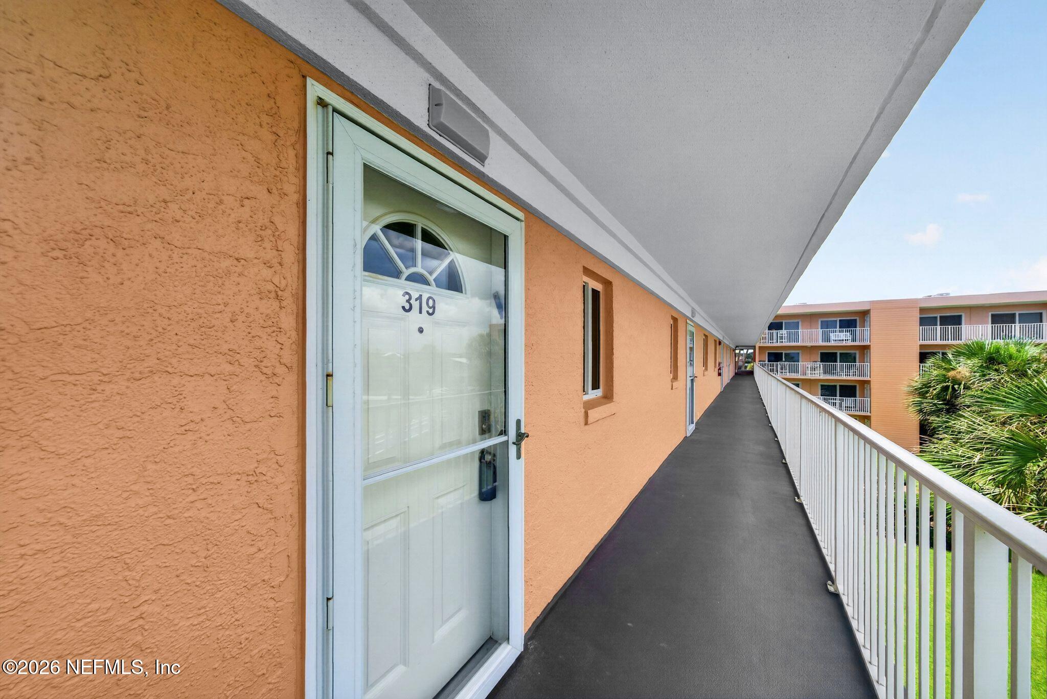4 Ocean Trace Road 319 — photo