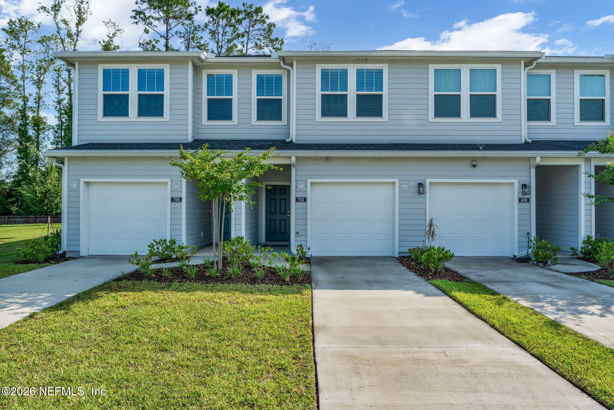 704 Holly Lakes Drive — photo