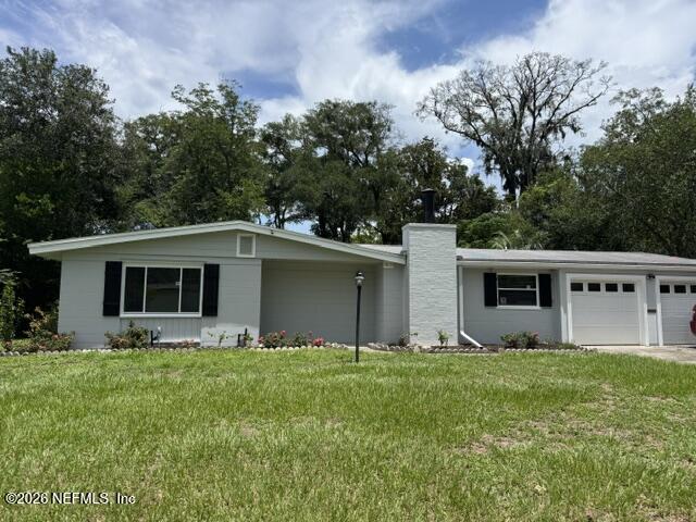 1019 Hillock Drive E — photo